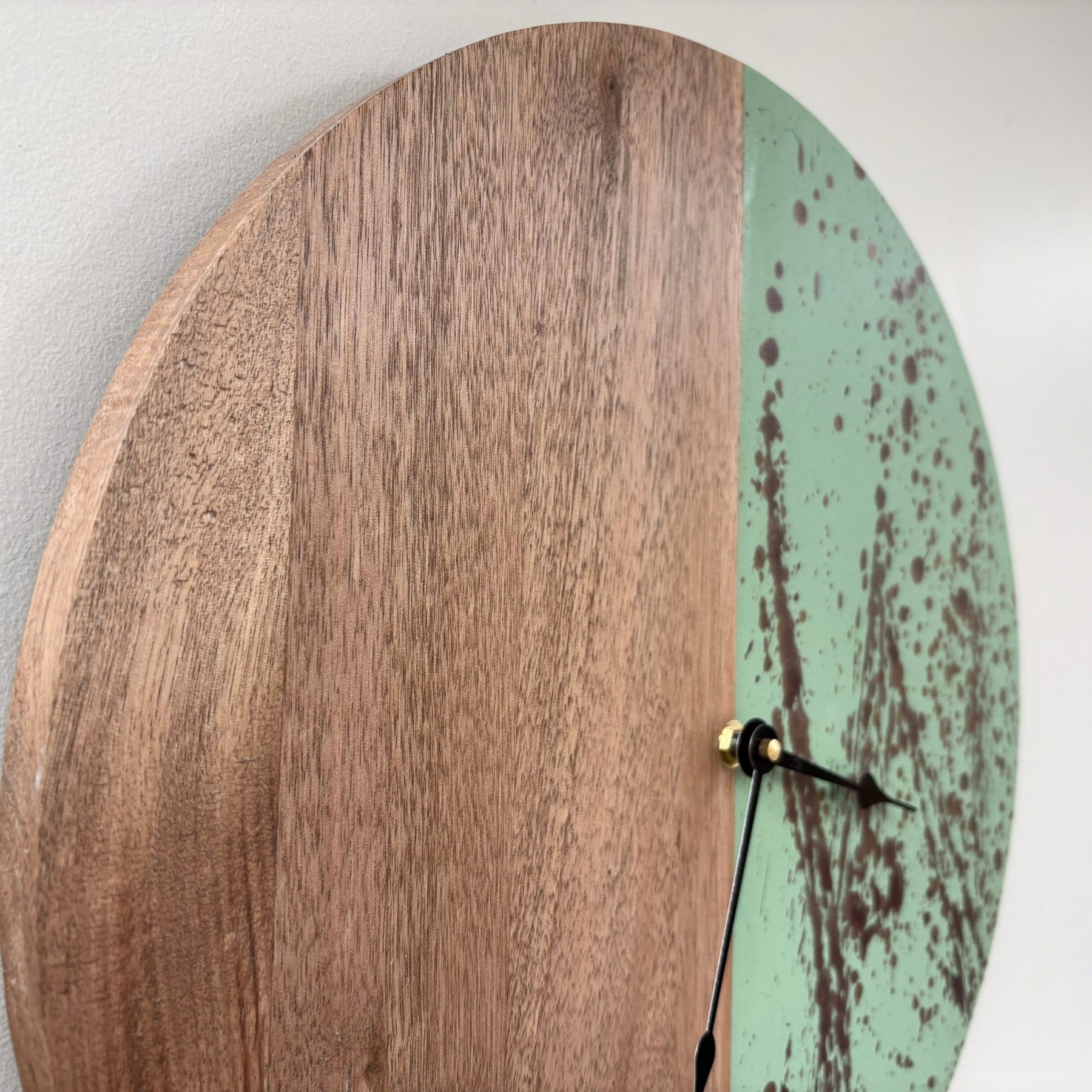 Verdant – Handmade Tasmanian Oak Wall Clock | Sage Green Splatter Design, Silent Movement | 30cm or 40cm