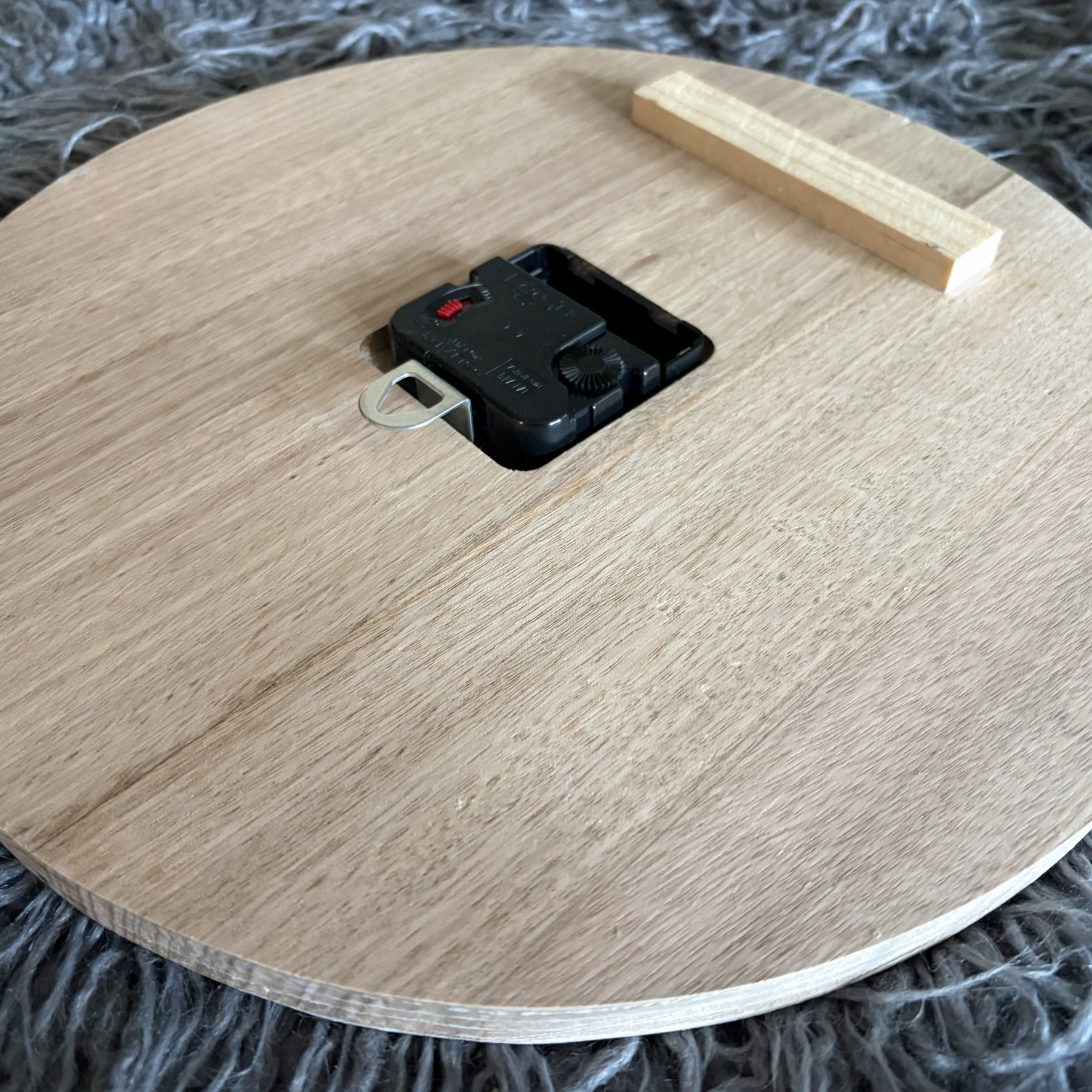 Verdant – Handmade Tasmanian Oak Wall Clock | Sage Green Splatter Design, Silent Movement | 30cm or 40cm