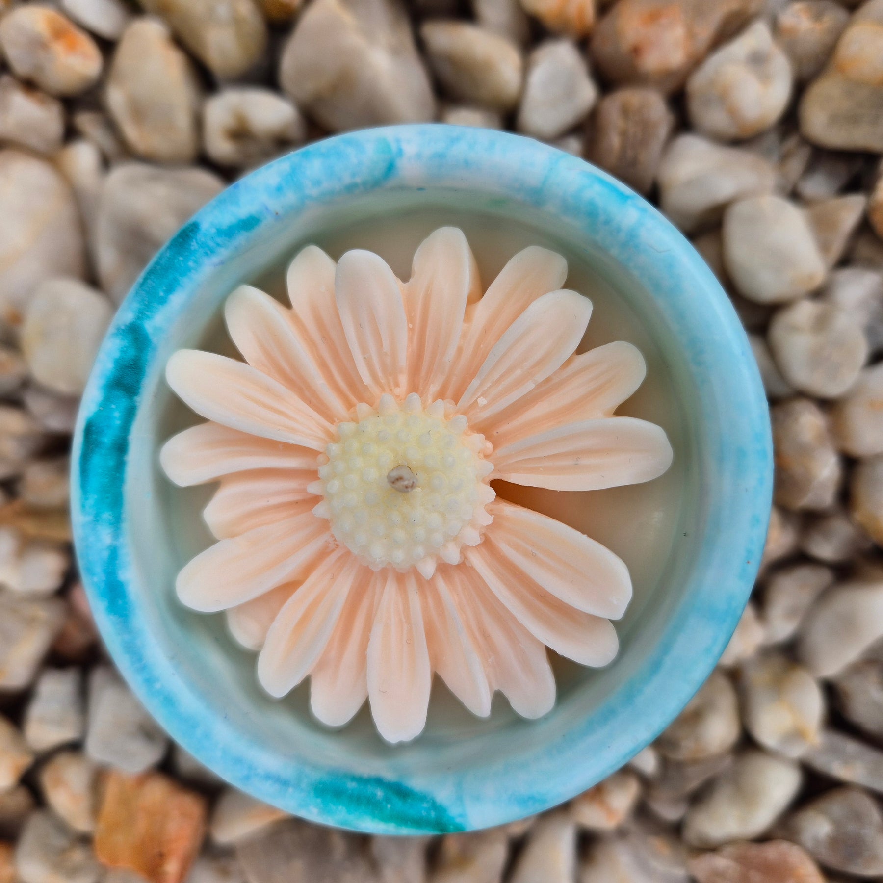 Aqua concrete tub candle with soy wax and sandalwood fragrance