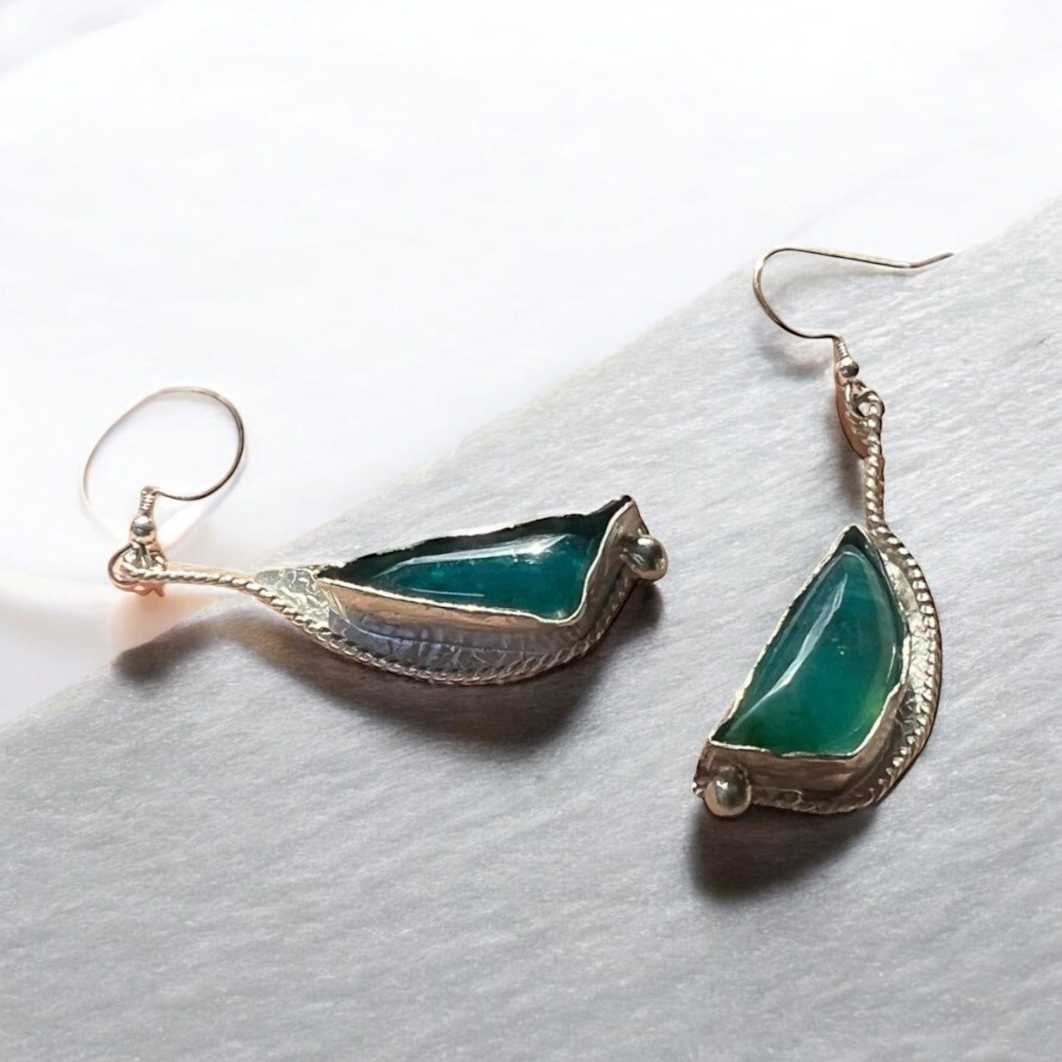 “Whitehaven” SS Arizona Gem Silica Earrings