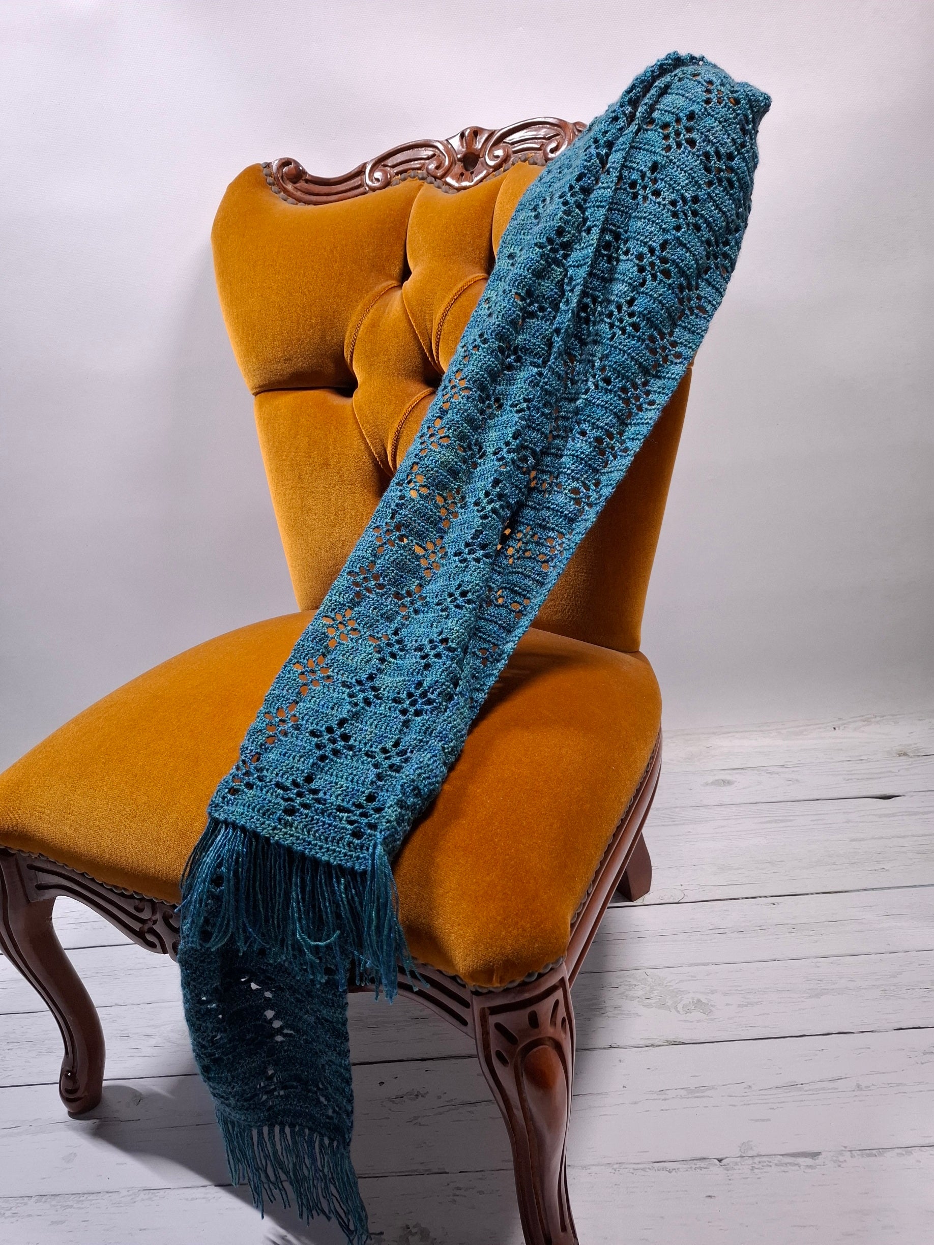 Diamond Lace Scarf