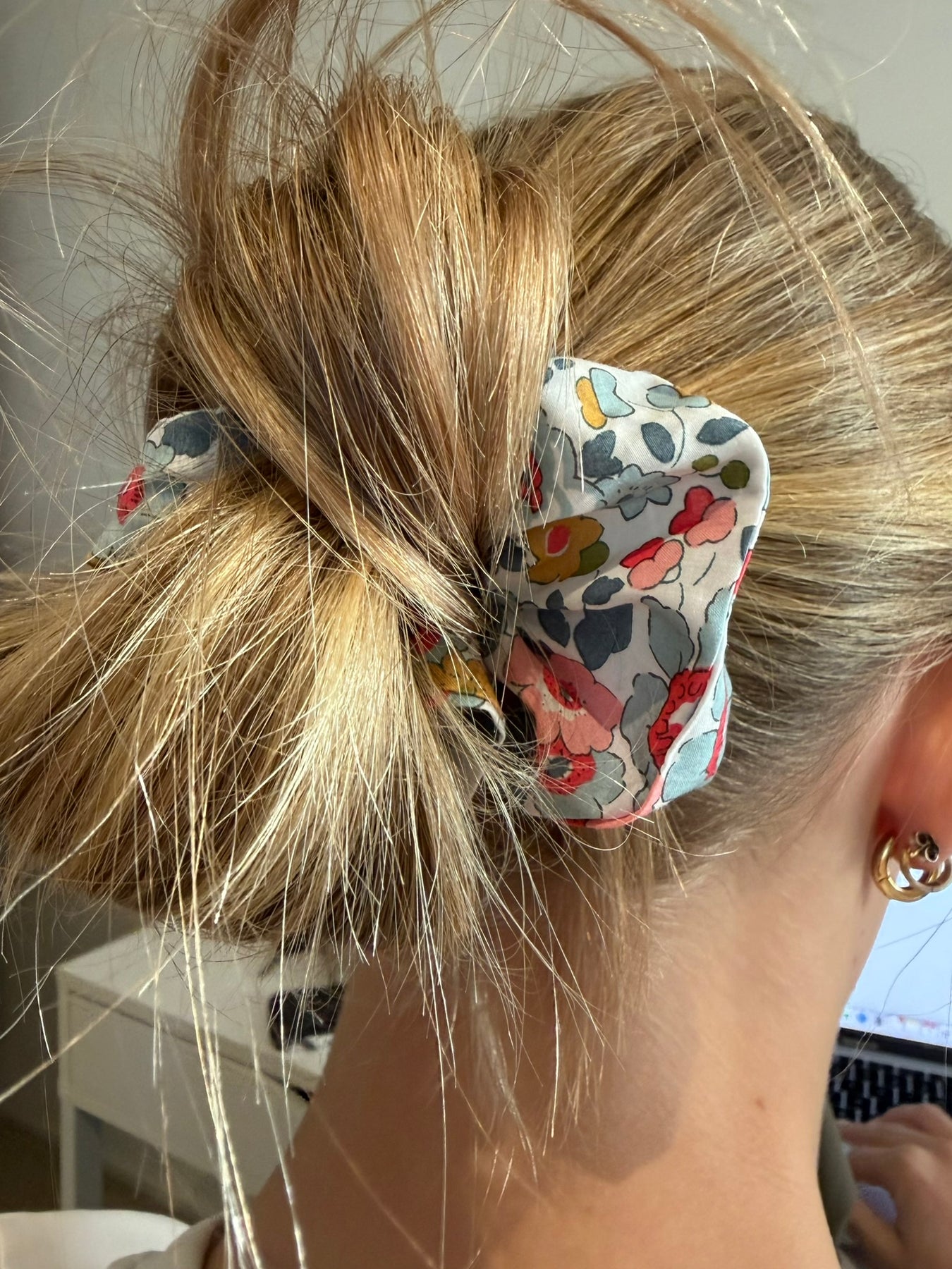(Copy) Liberty Fabric Luxury Handmade gift box including a zipper pouch, ear rings and scrunchie