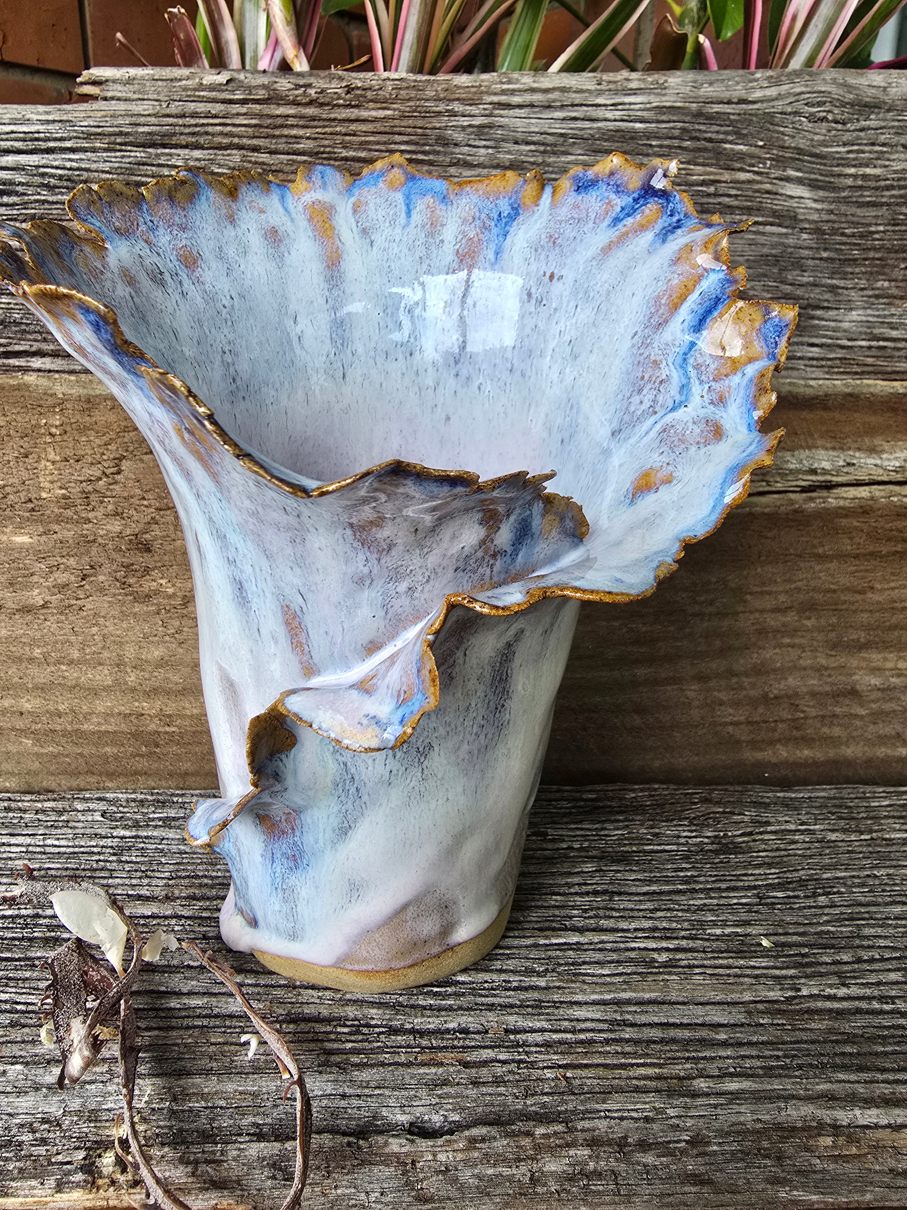 Stunning large petal vase