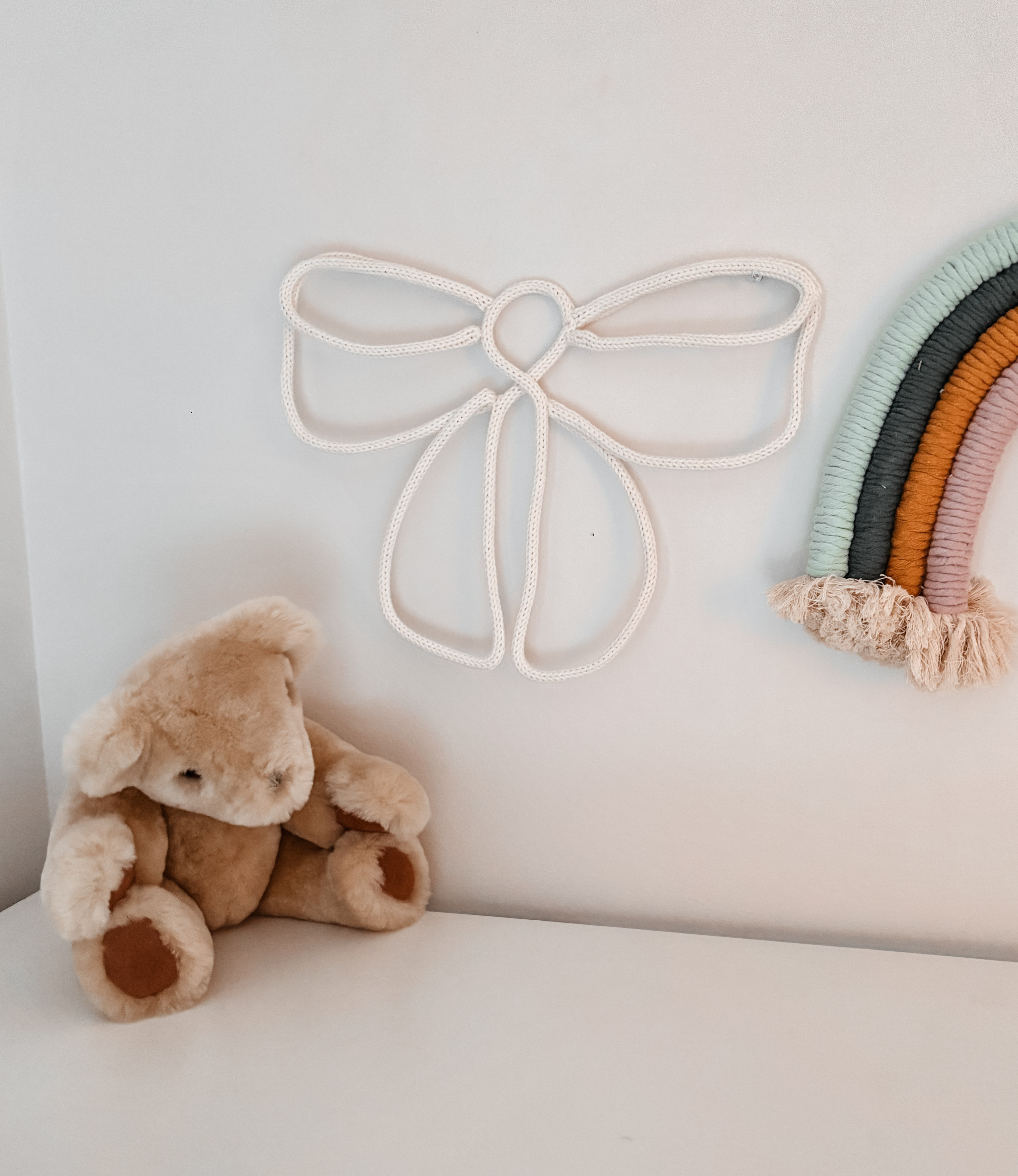 Knitted Bow Wall Decor