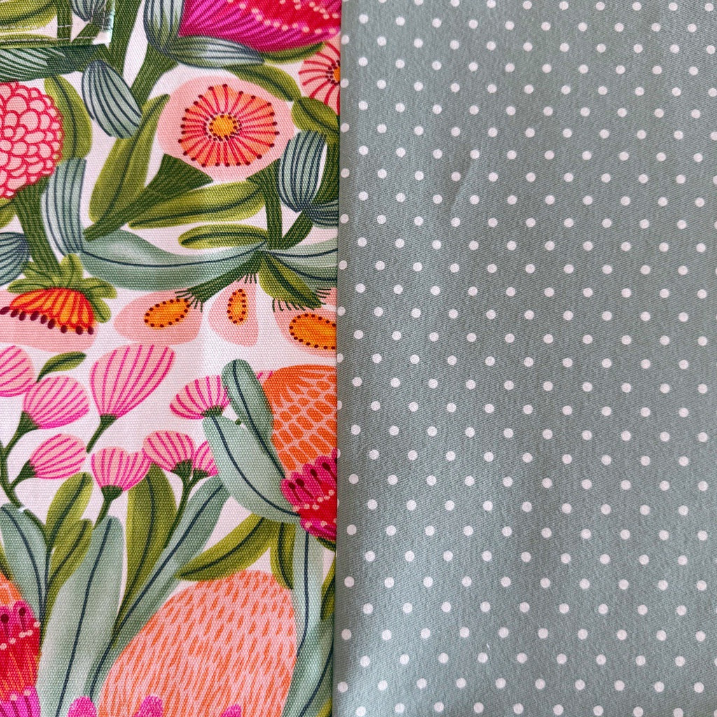 Proteas Japanese style cross back kitchen apron. Crafting, gardening, no ties apron.