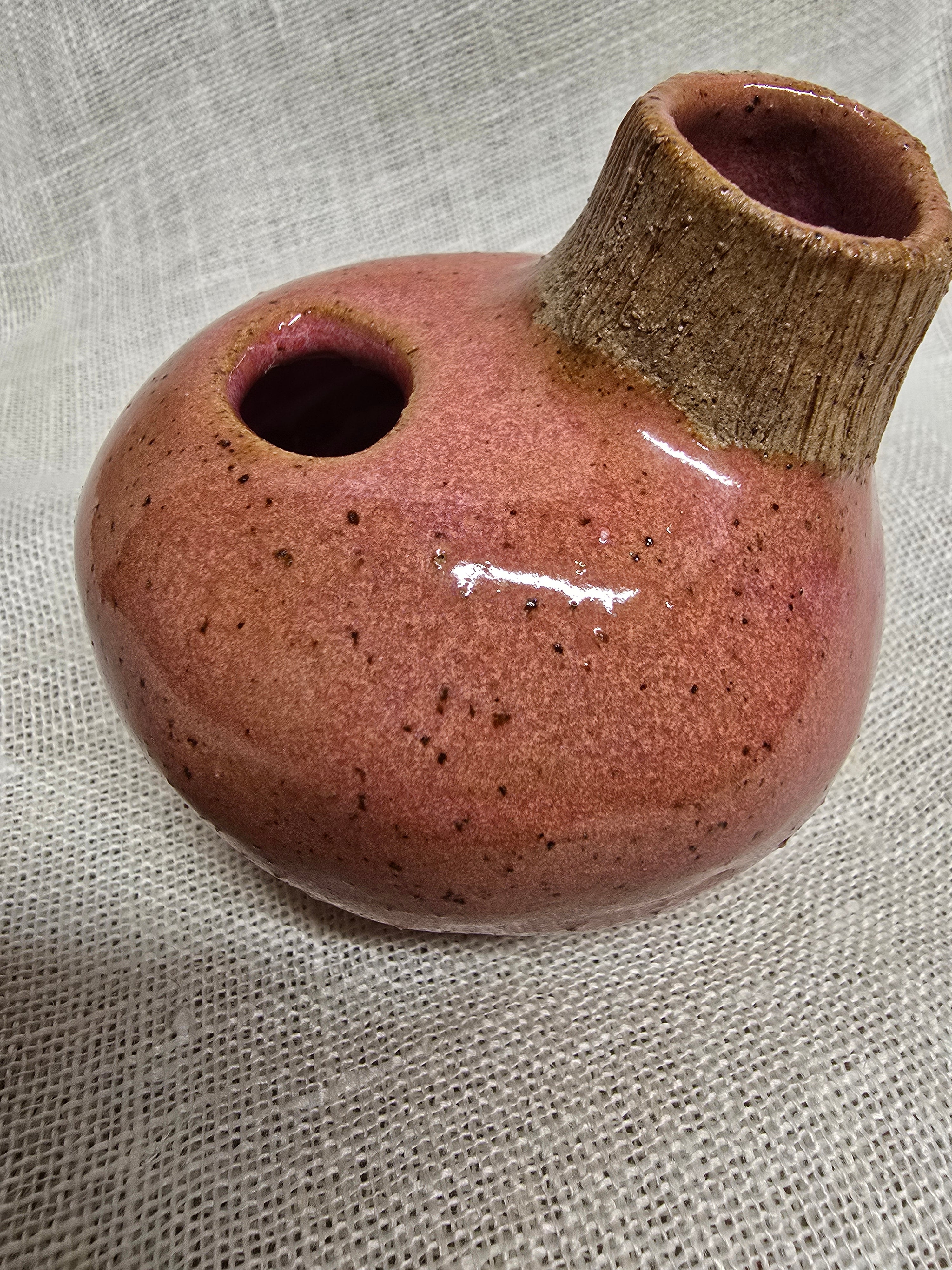 2 hole bud vase