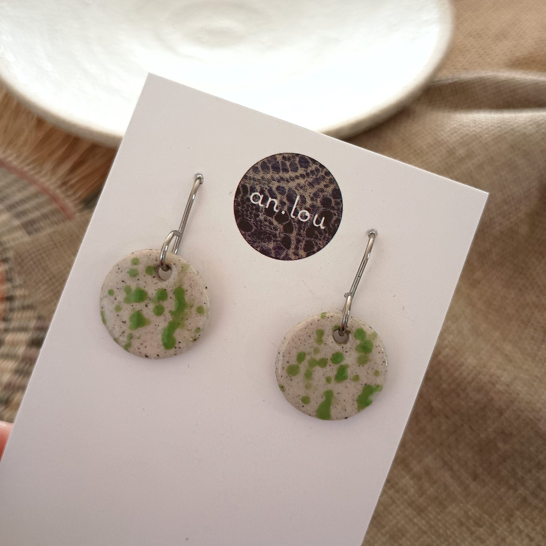 Small Green Fleck Drops