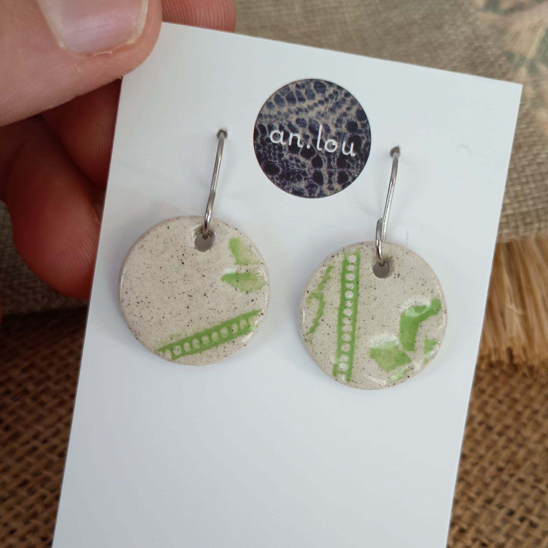 Medium Green Lace Drops