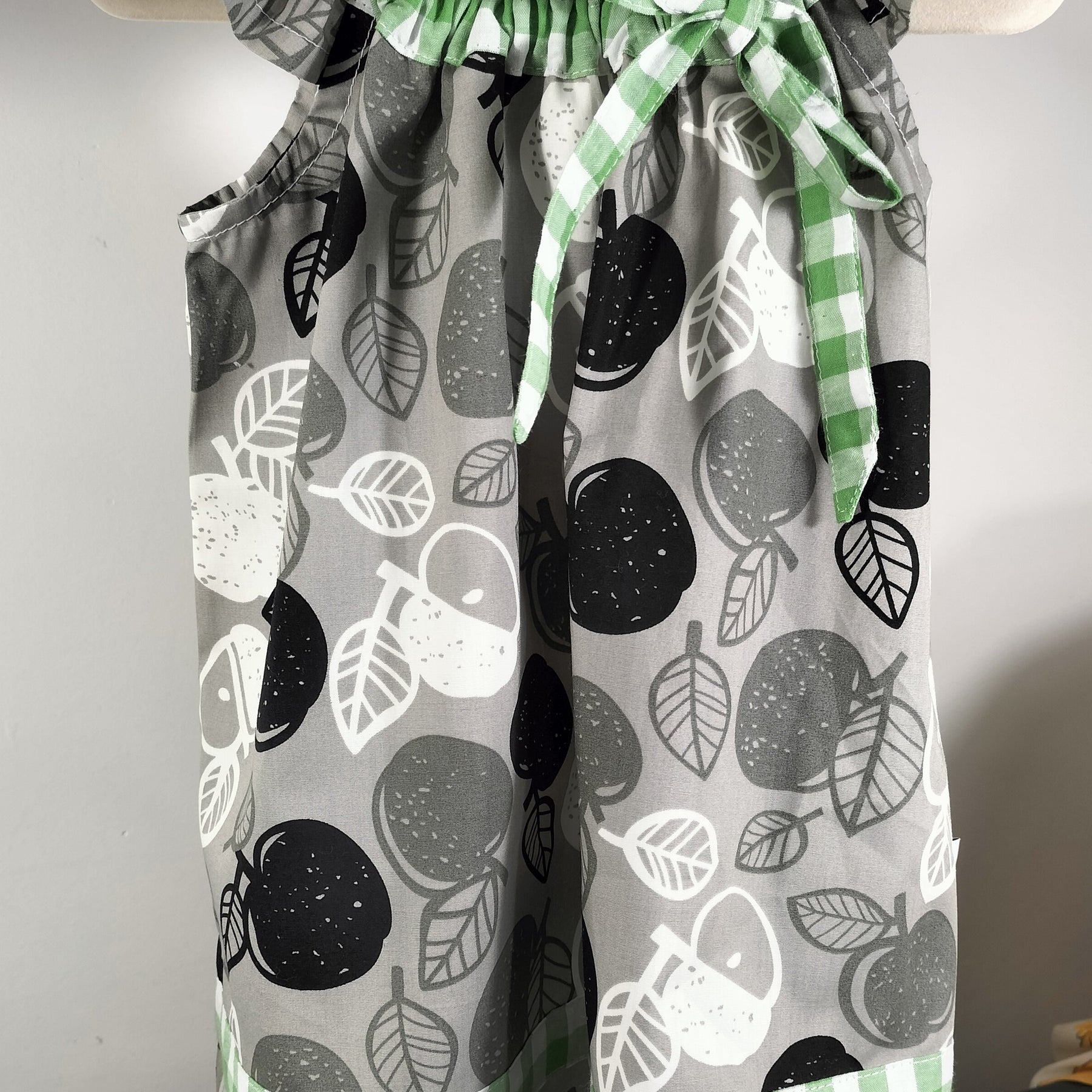 Fresh Fruit Print & Sweet Gingham Details