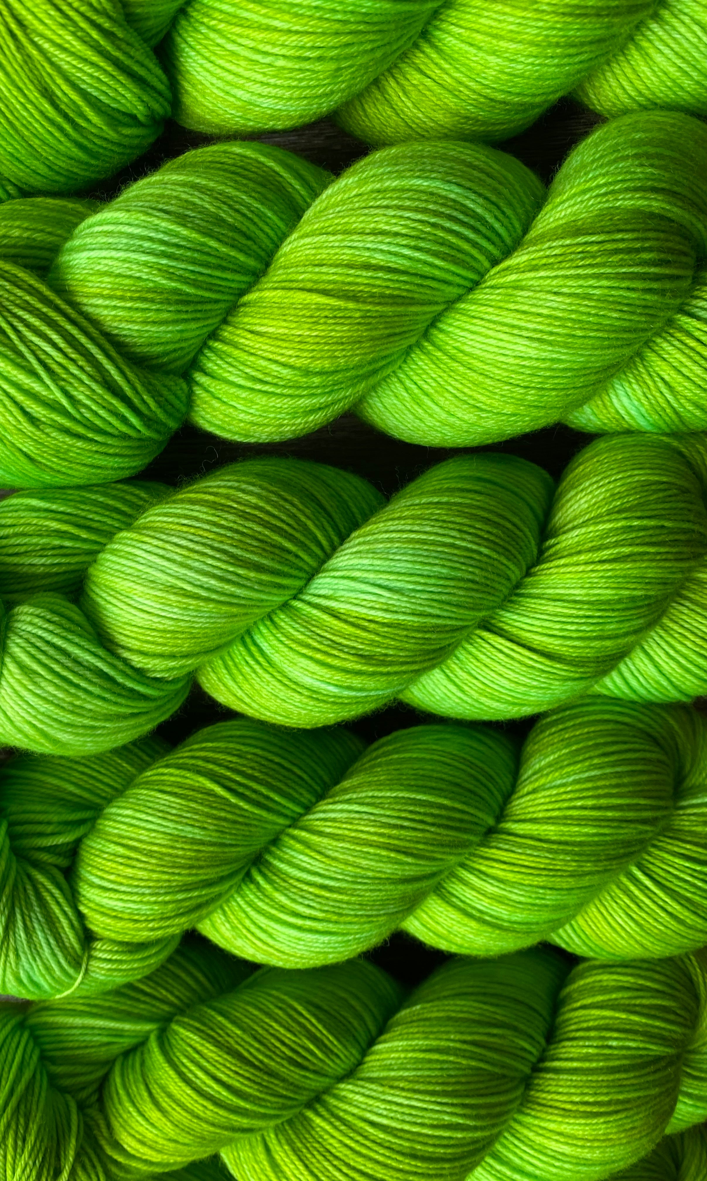 Kryptonite - 4ply deluxe sock yarn
