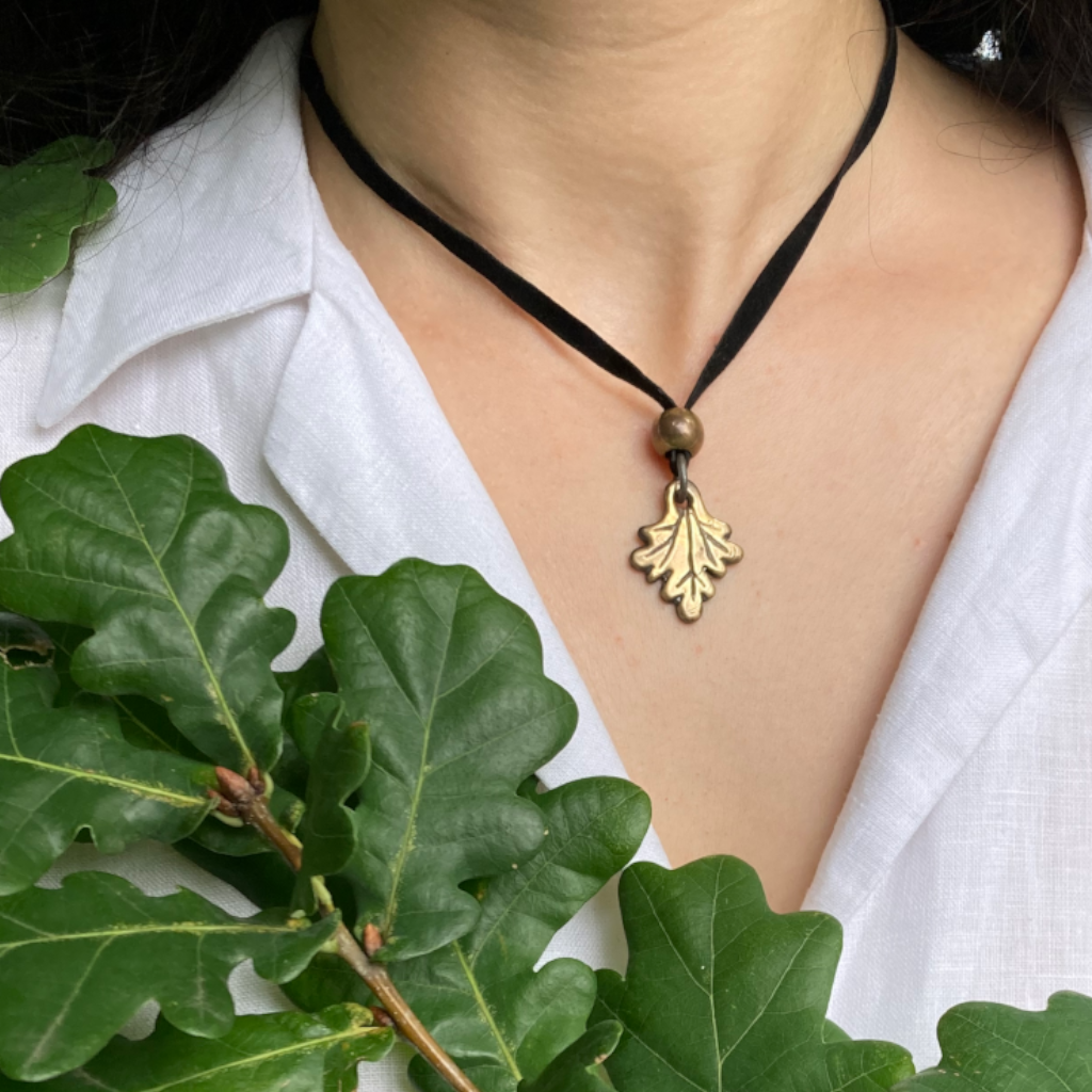 Bronze Oak Leaf Pendant