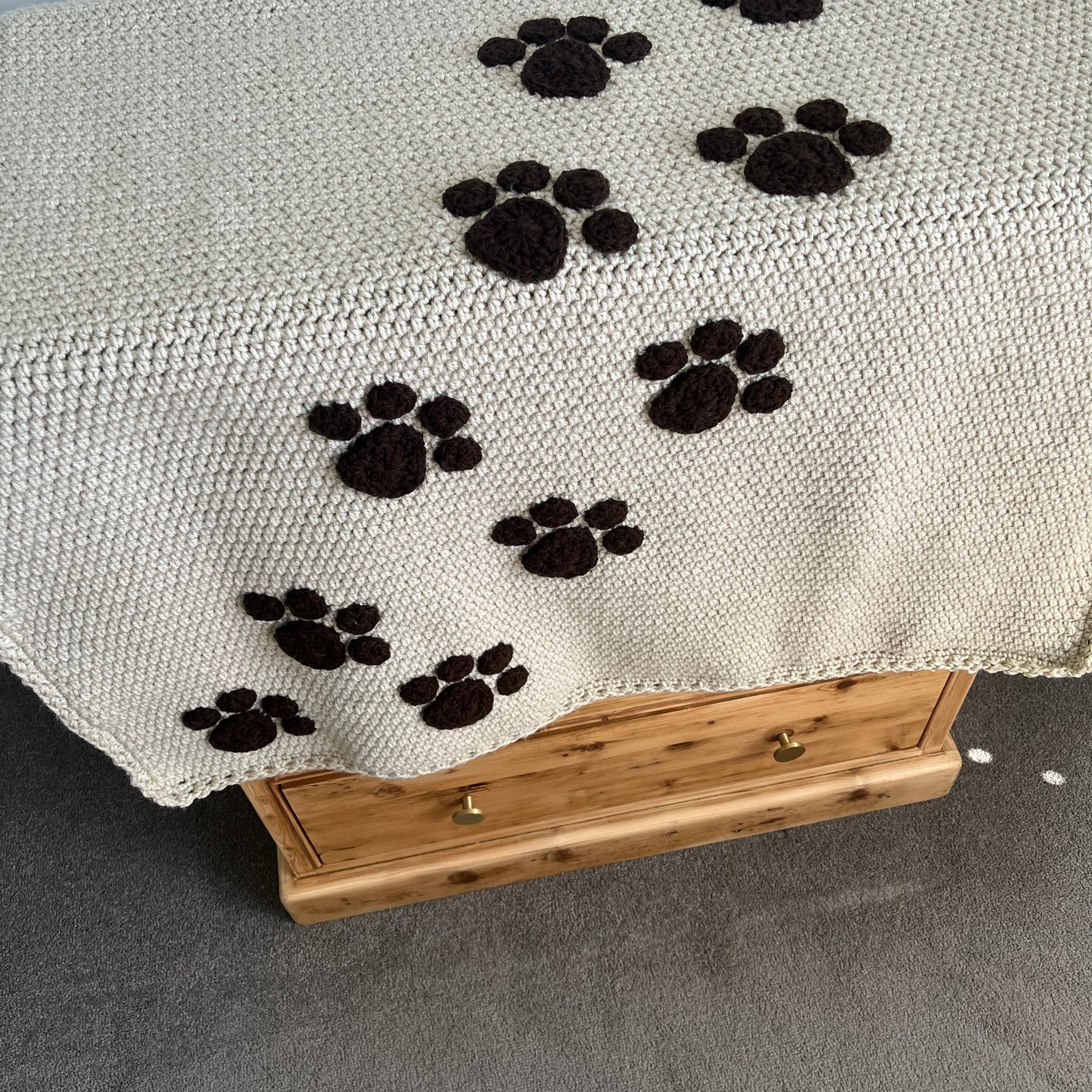 Dog Paw Blanket