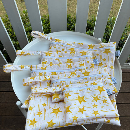 READY MADE Water-resistant wet bags - Vintage Twinkling Stars (Mitalim Designs)