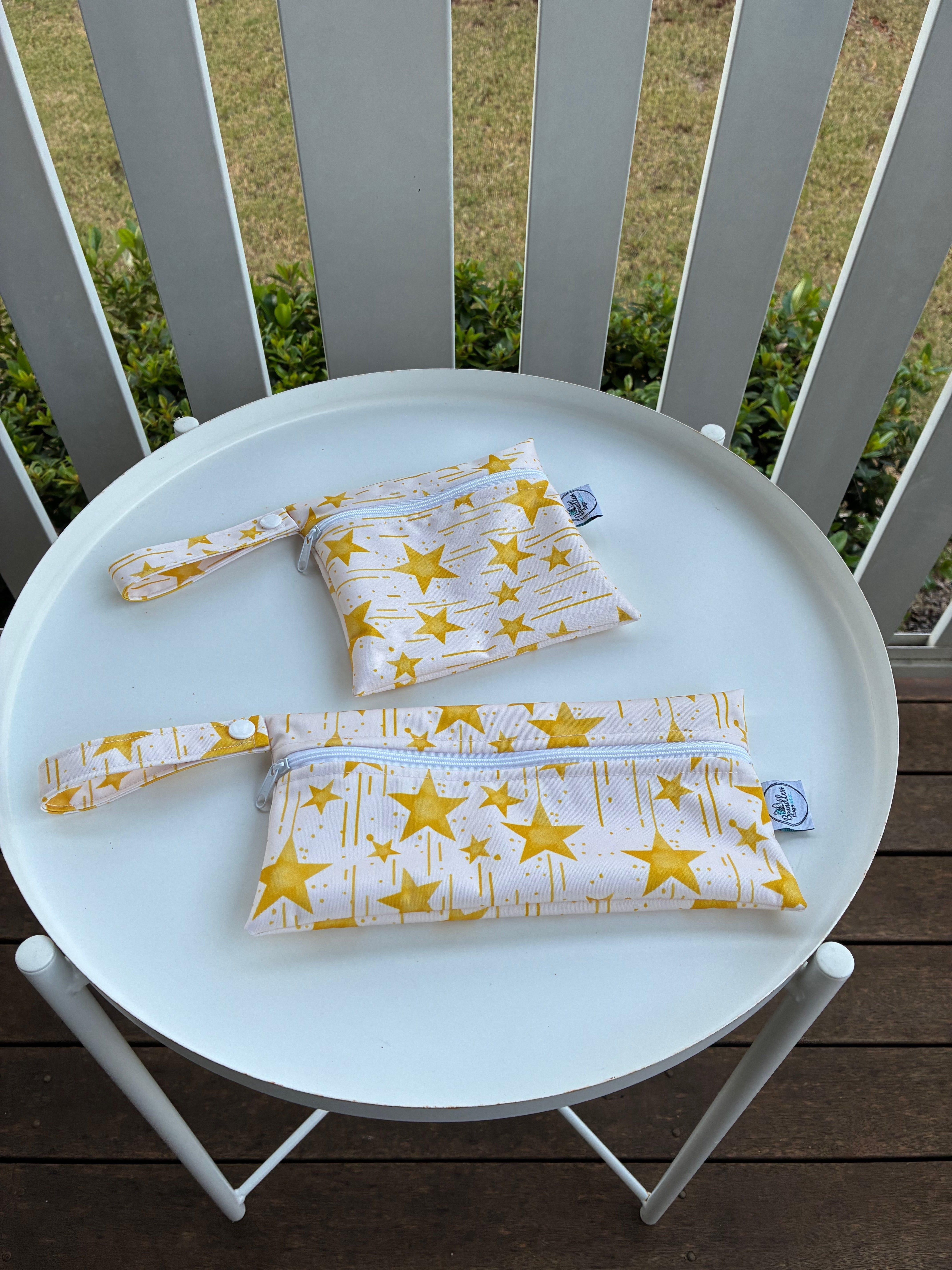 READY MADE Water-resistant wet bags - Vintage Twinkling Stars (Mitalim Designs)