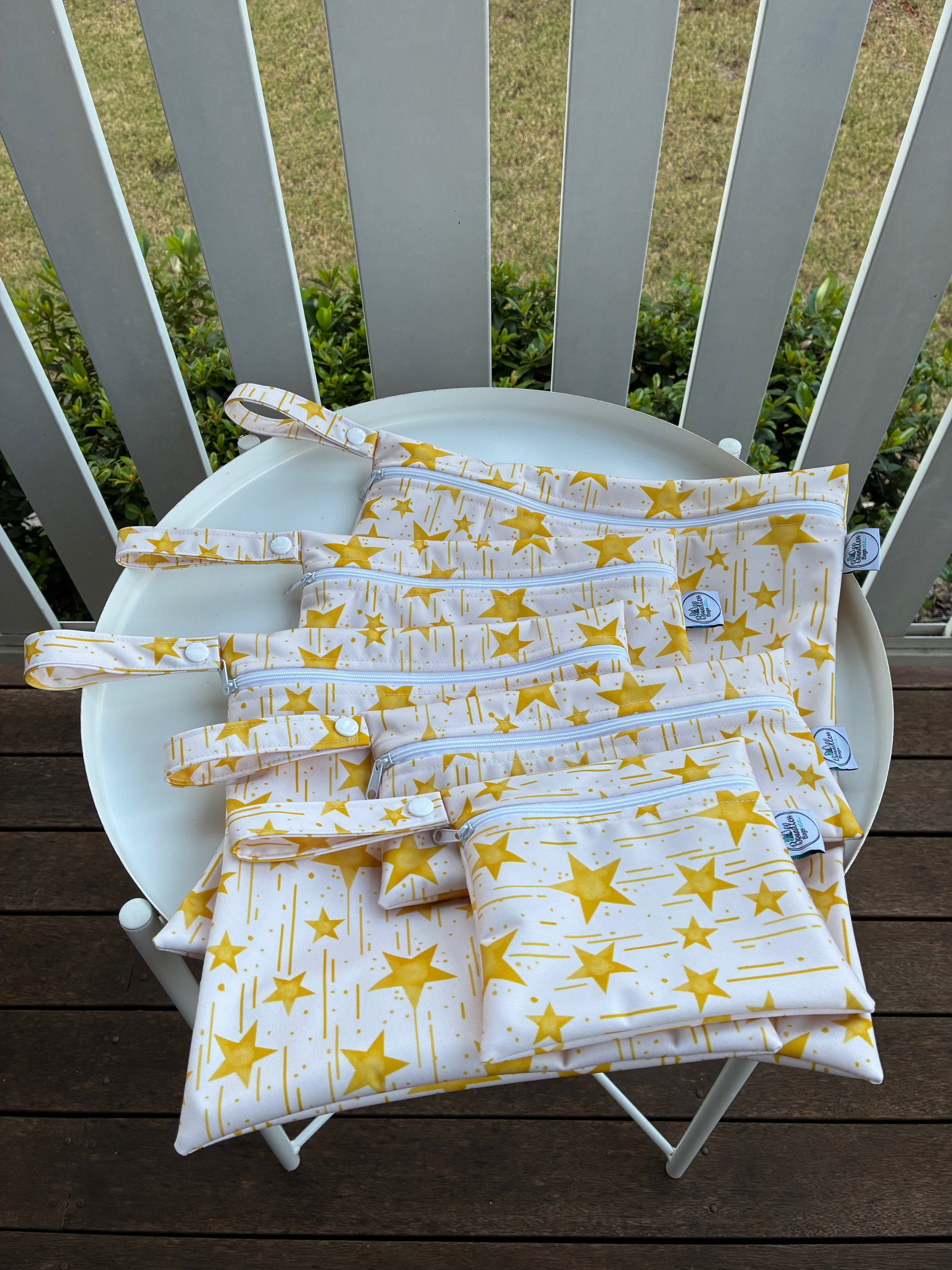 READY MADE Water-resistant wet bags - Vintage Twinkling Stars (Mitalim Designs)