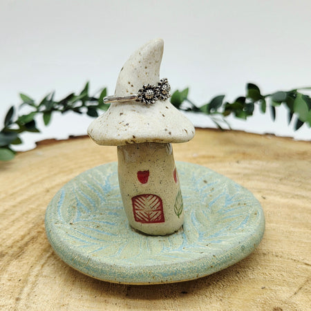 Toadstool Ring Dish Green and Speckle