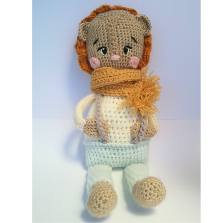 Crochet Lion with Yellow Scarf