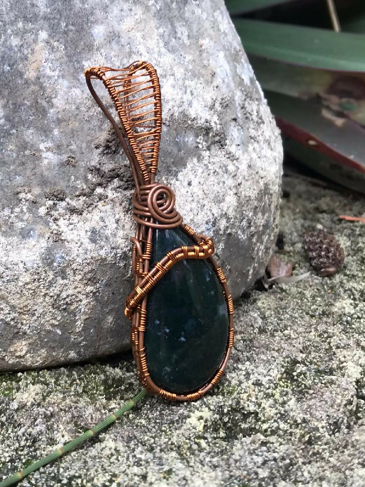 Moss Agate Woven copper necklace