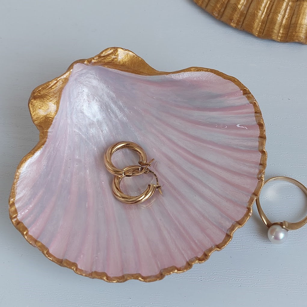 Real Shell trinket dish - Hand Painted Coastal Décor - Pink Scallop Shell