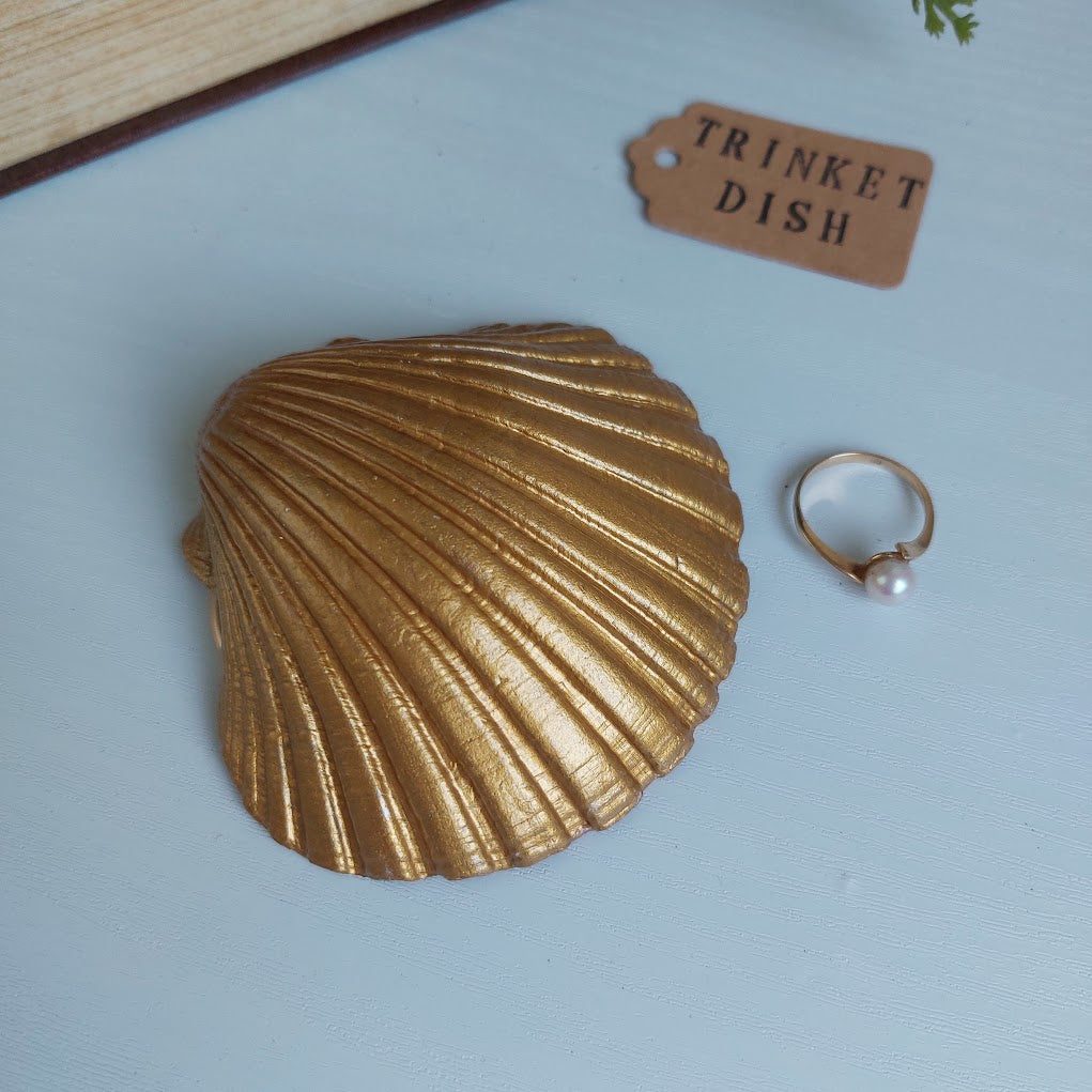 Real Shell trinket dish - Hand Painted Coastal Décor - Pink Scallop Shell
