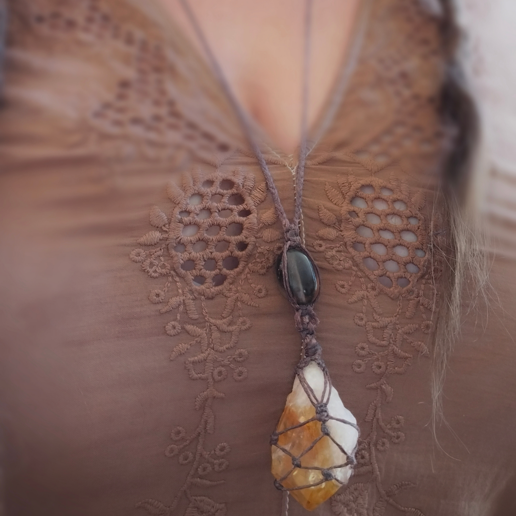 •| CITRINE | SMOKEY QUARTZ |• NECKLACE