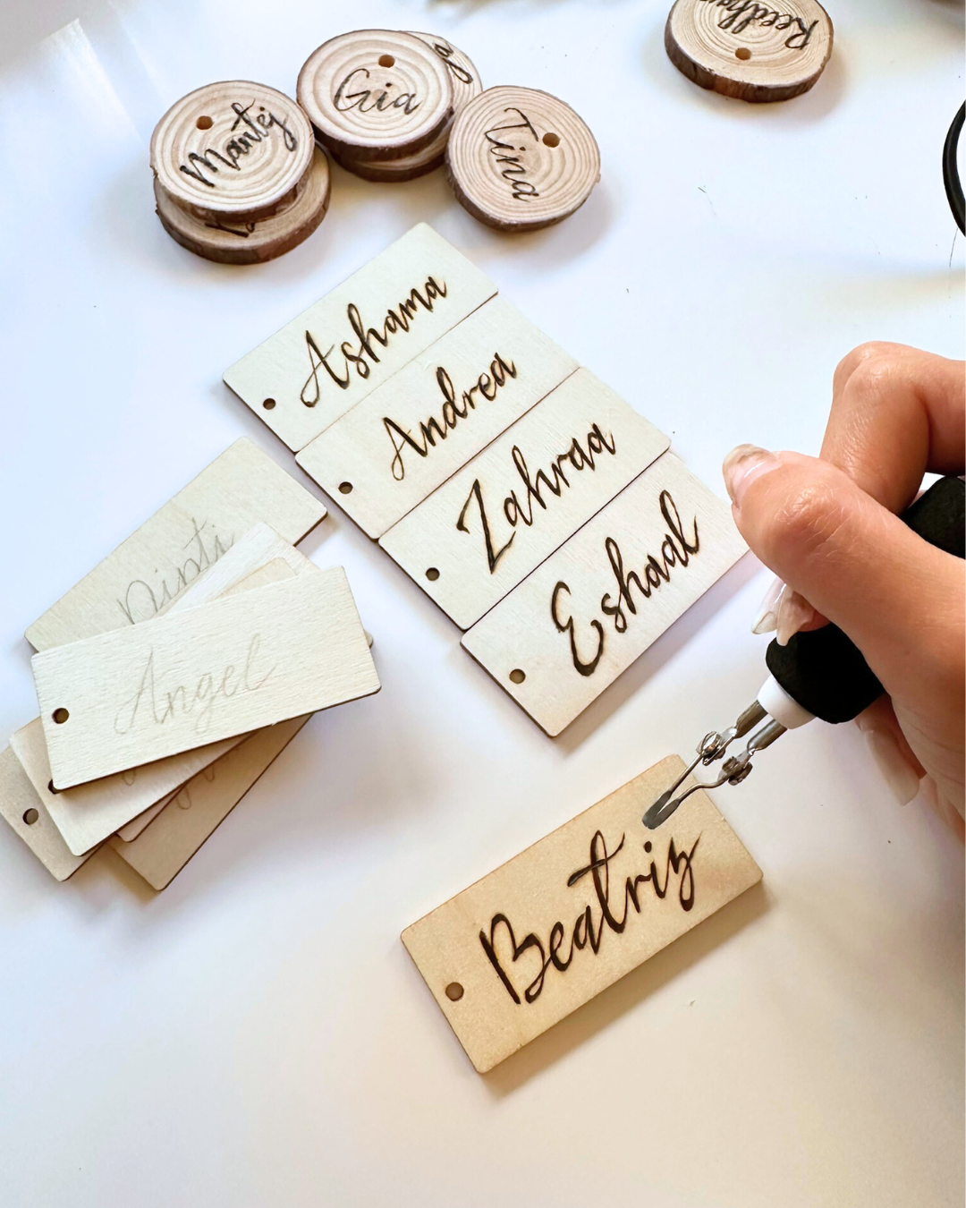 Wedding Table Decor & School Kids Gift | Personalised Name Tag Wood Keyring – Handmade Pyrography Wedding place card