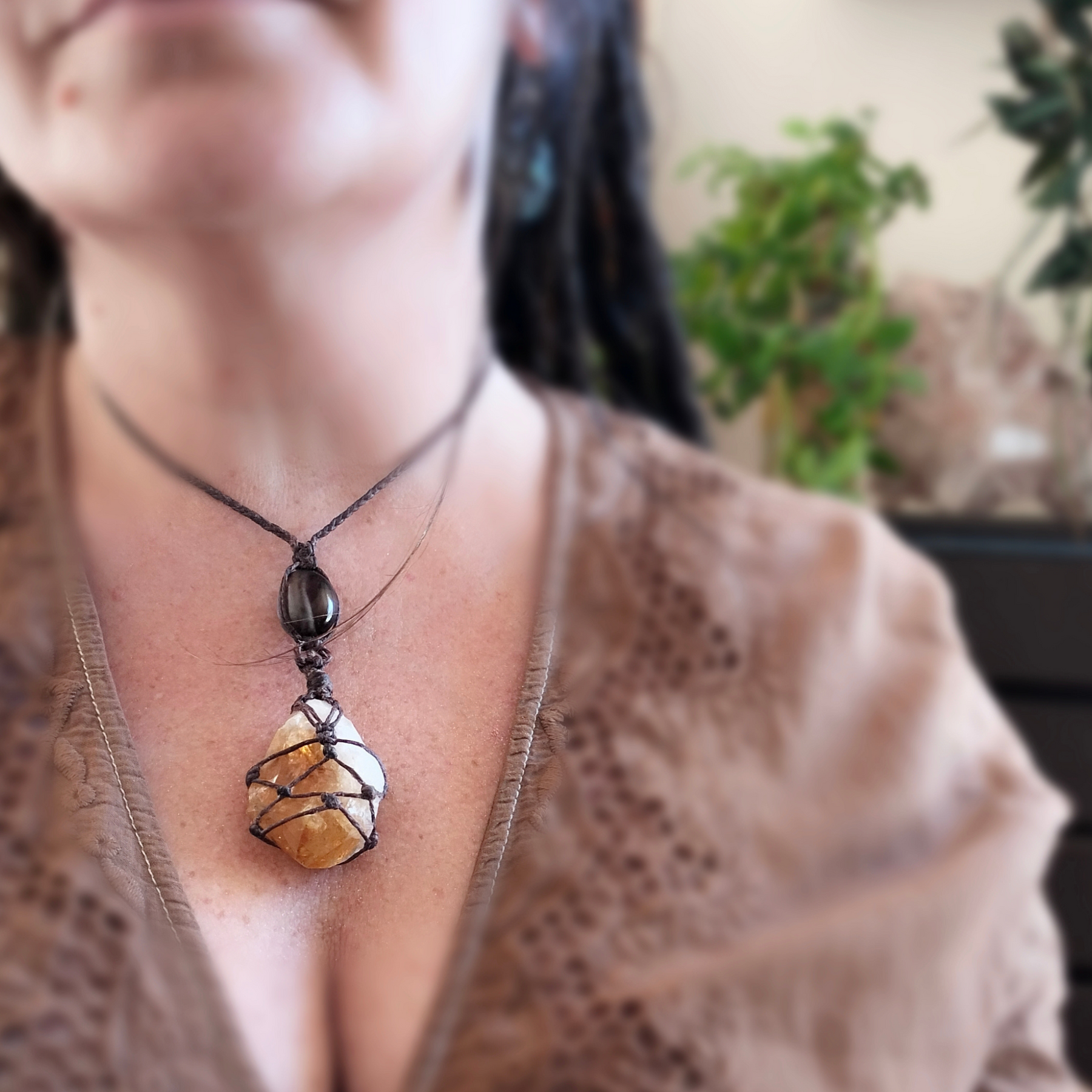 •| CITRINE | SMOKEY QUARTZ |• NECKLACE