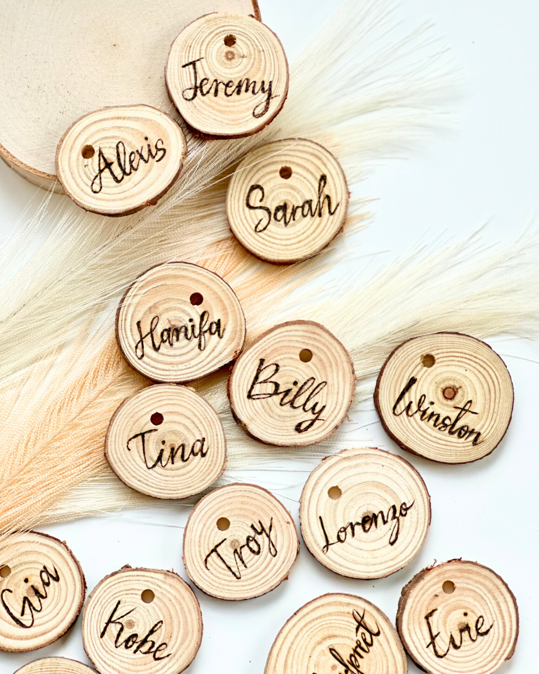 Wedding Table Decor & School Kids Gift | Personalised Name Tag Wood Keyring – Handmade Pyrography Wedding place card
