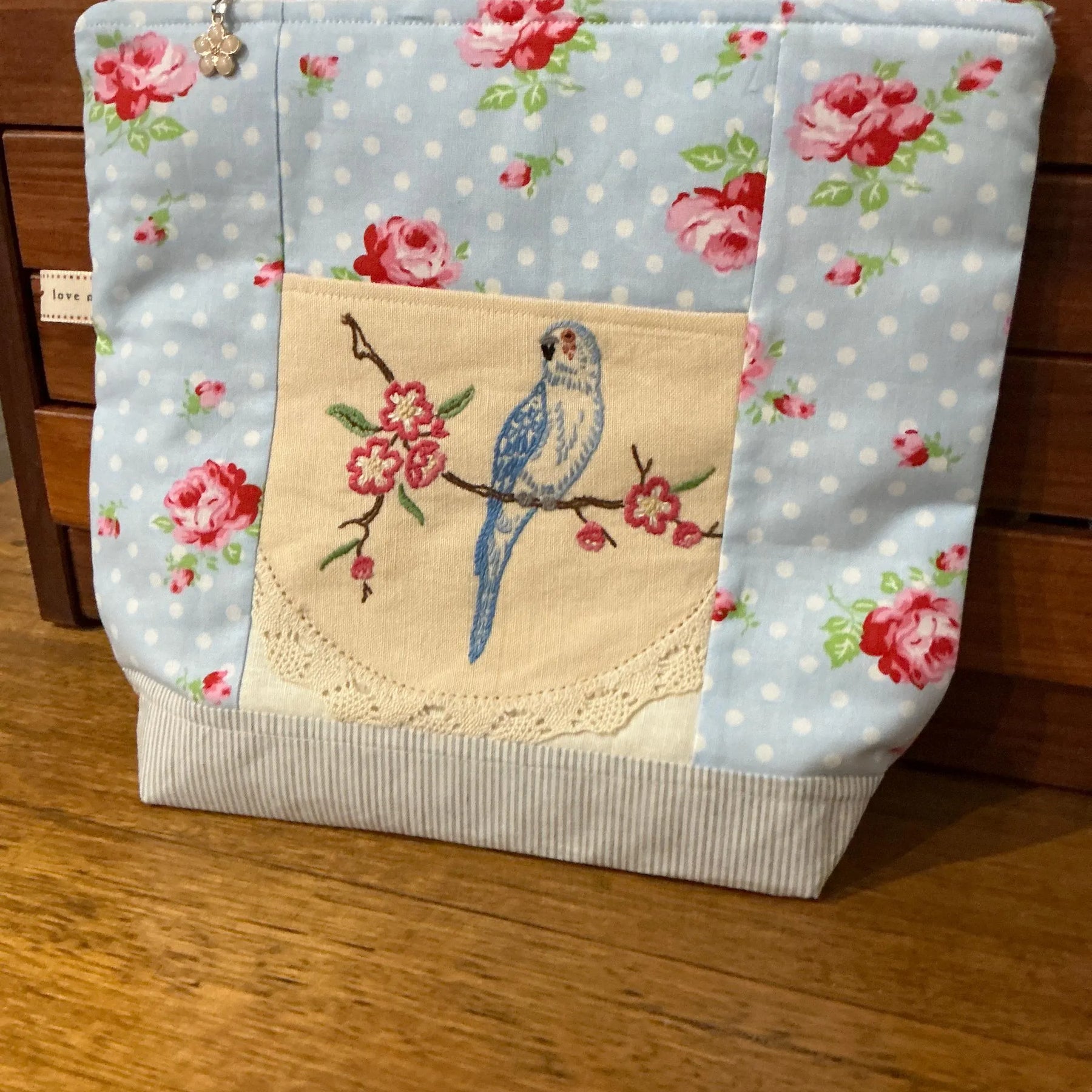 VINTAGE TREASURES - SMALL BAG/ POUCH