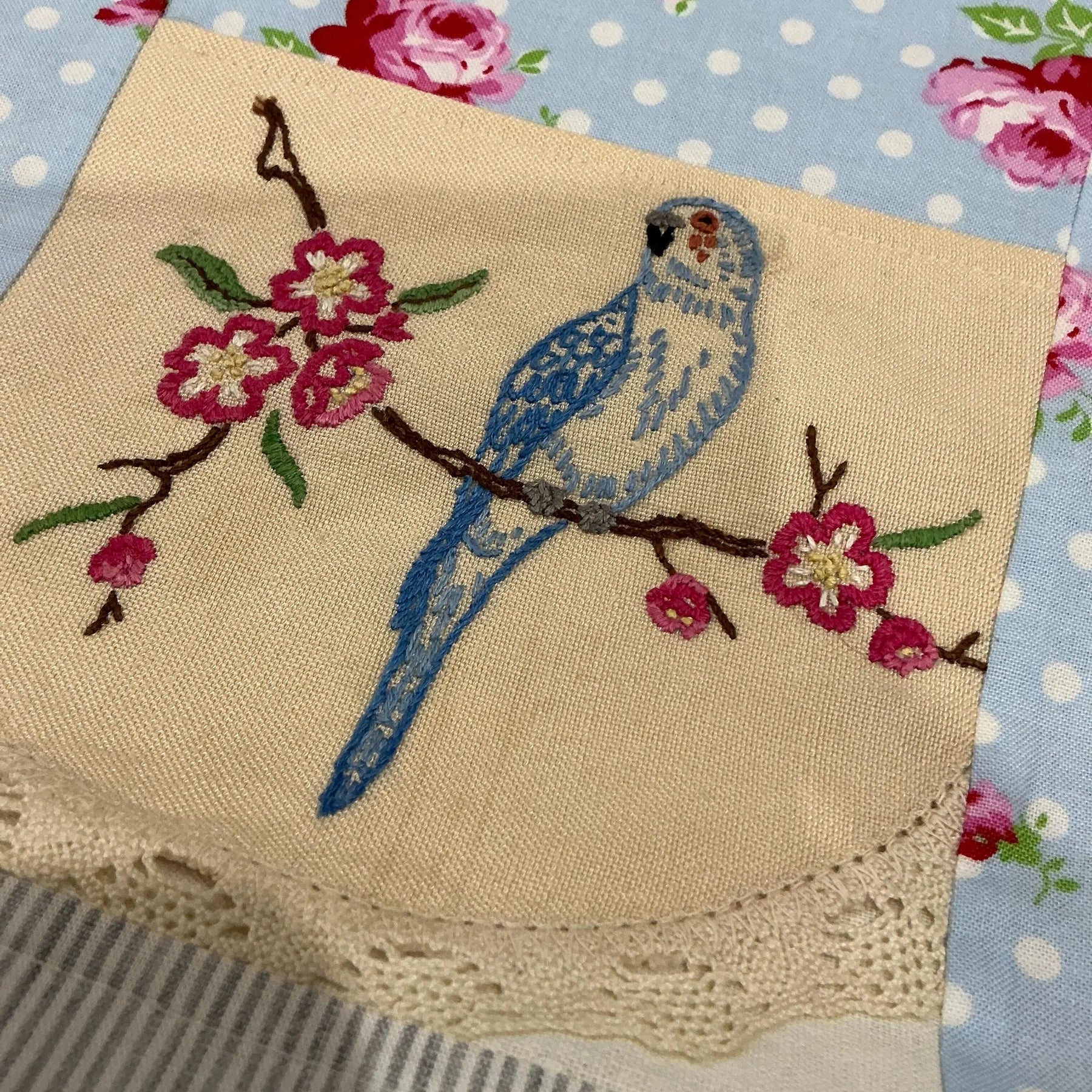 VINTAGE TREASURES - SMALL BAG/ POUCH