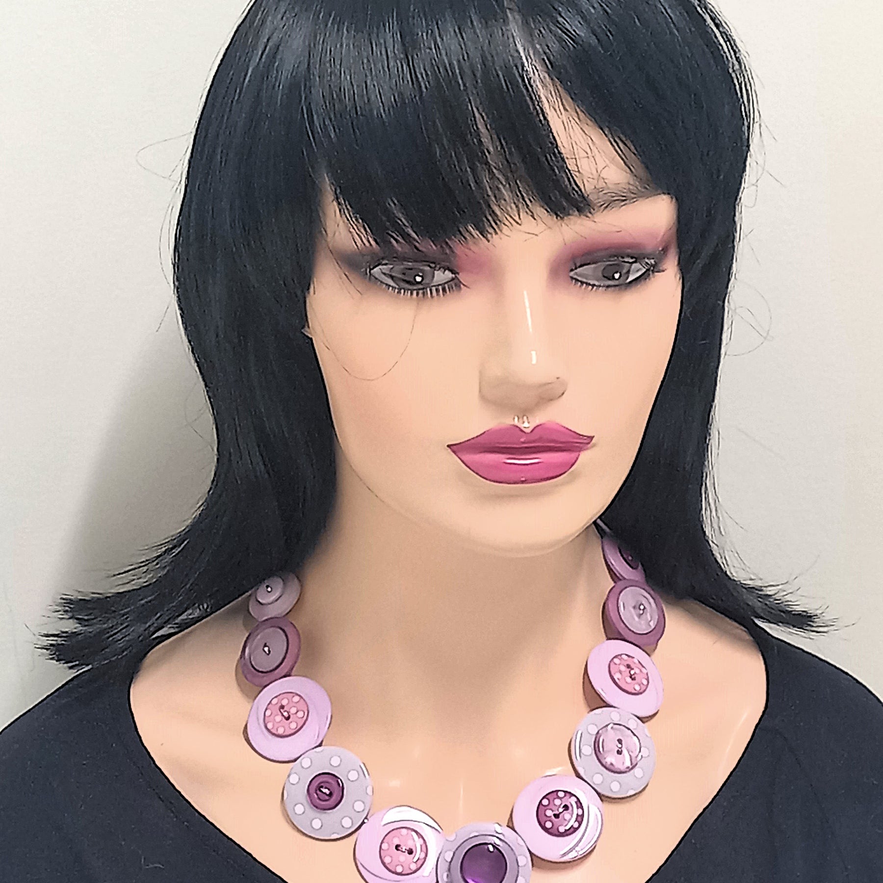 Button necklace and stud earrings - Lilac Delight