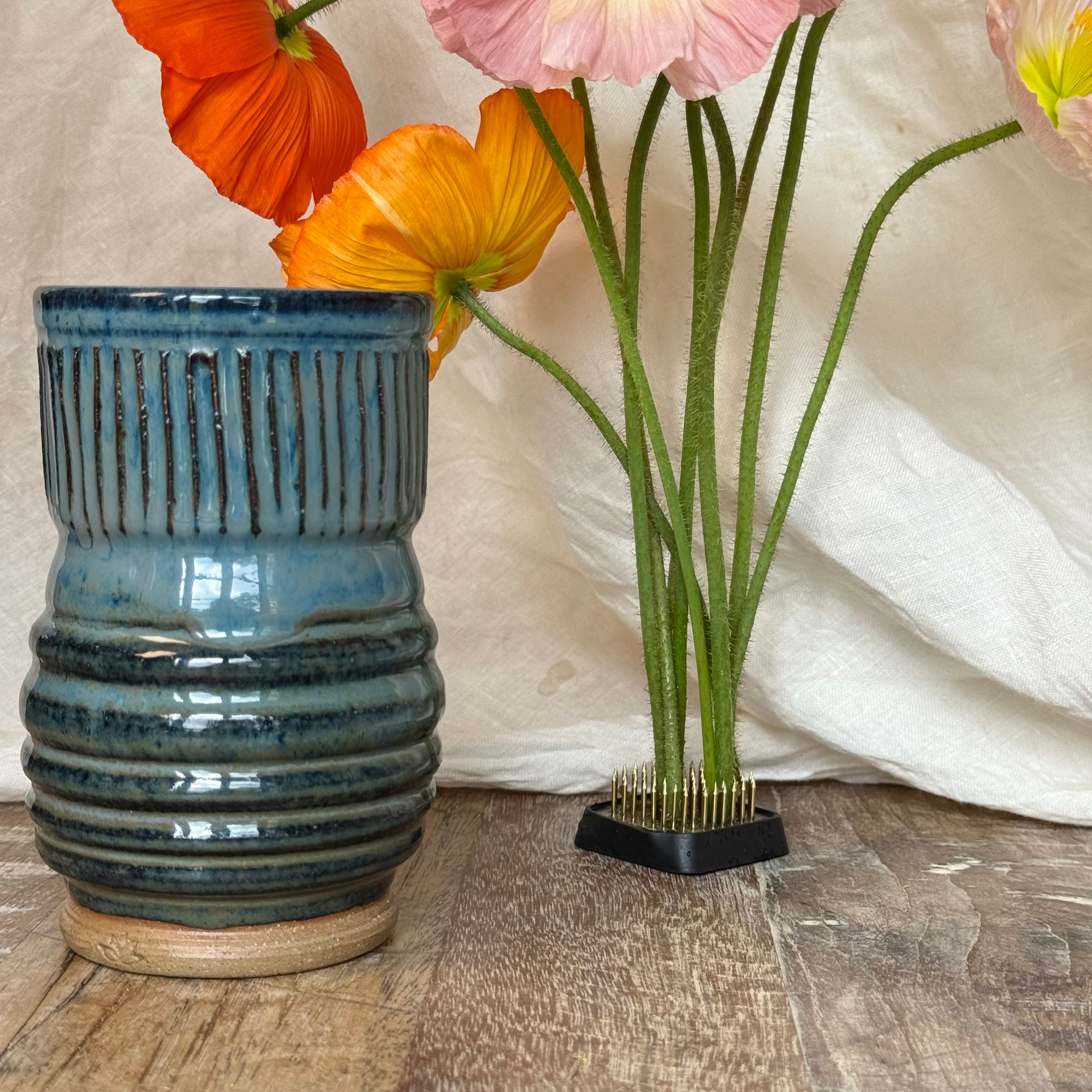 Sunday Curved | Handmade Ceramic Flower Vase + Flower Frog