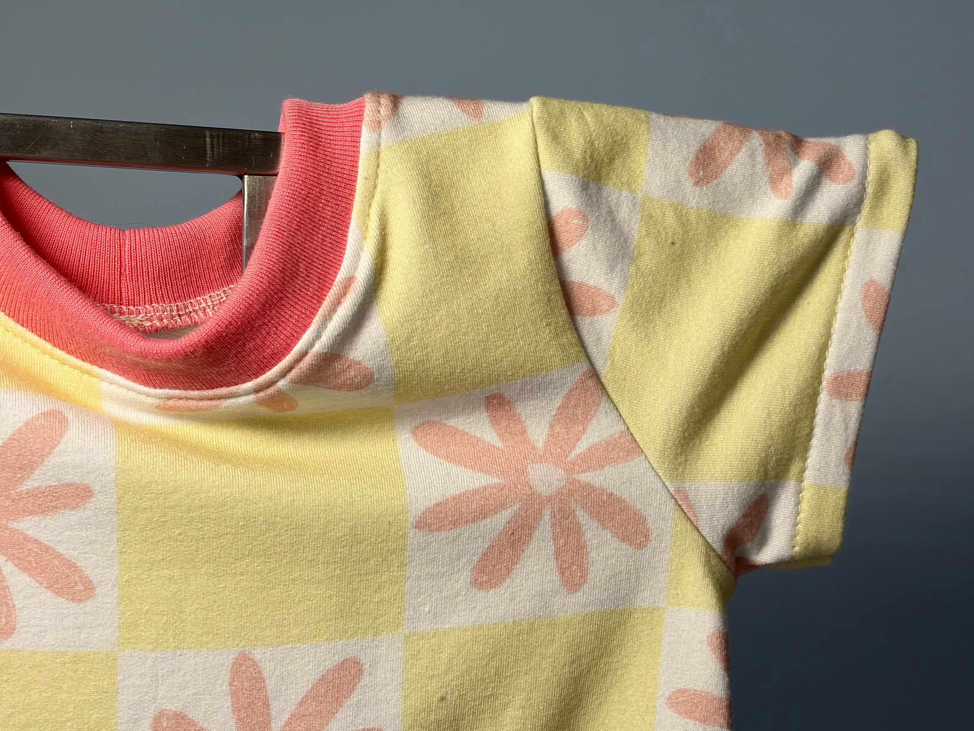 EOFY SALE DITZY DAISY DRESS 12-18 months