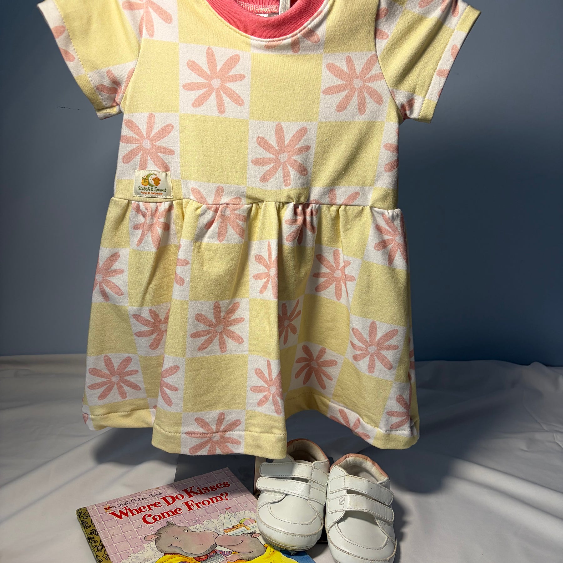EOFY SALE DITZY DAISY DRESS 12-18 months
