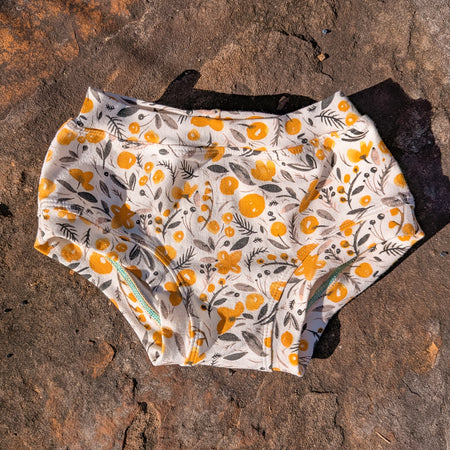 Yellow floral organic underpants for kids sizes 1 to 12