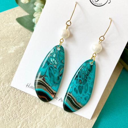Freshwater Pearl Collection Dangle Earrings