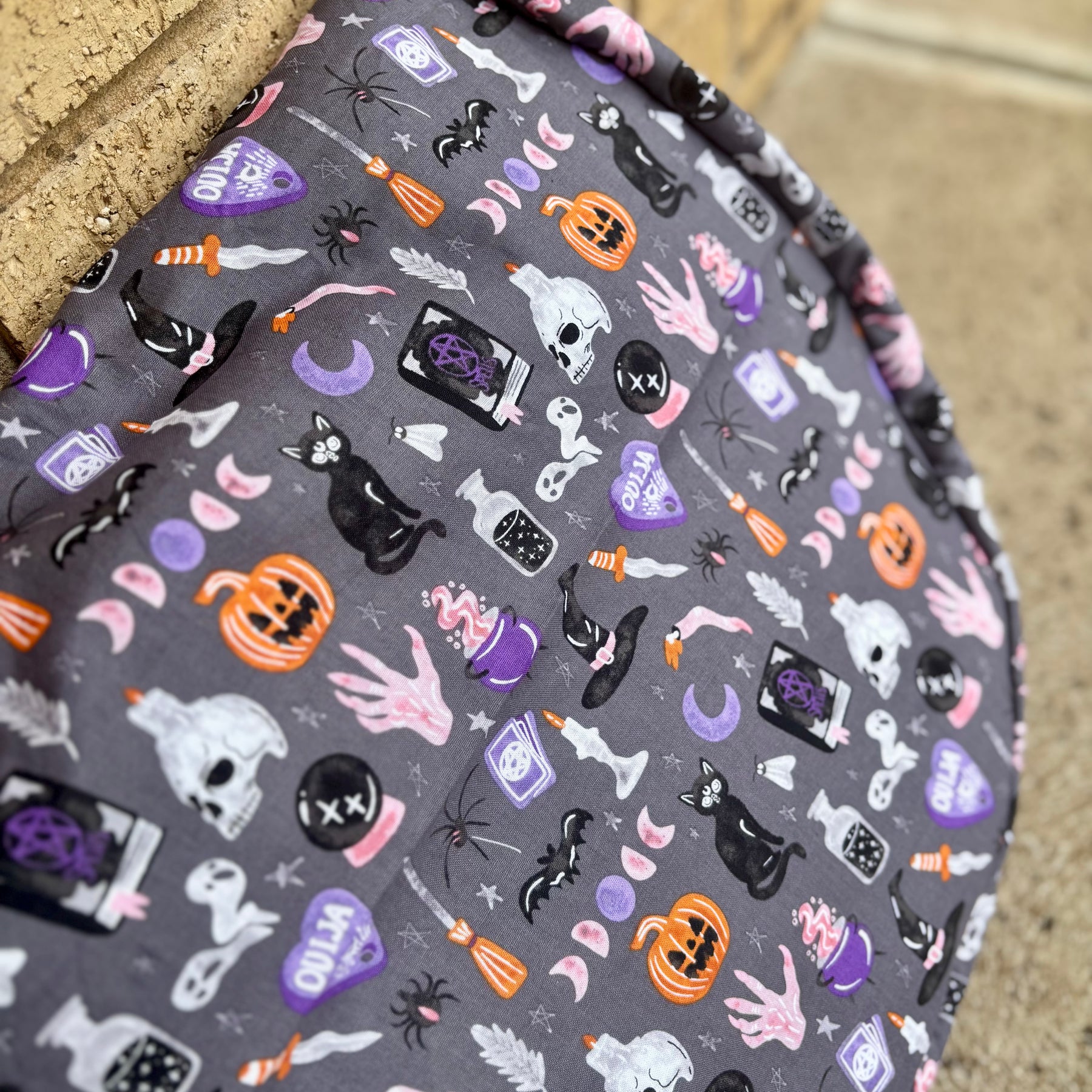 Gorgeous witchy vibe Drum Bag fits 14”-16” drums!
