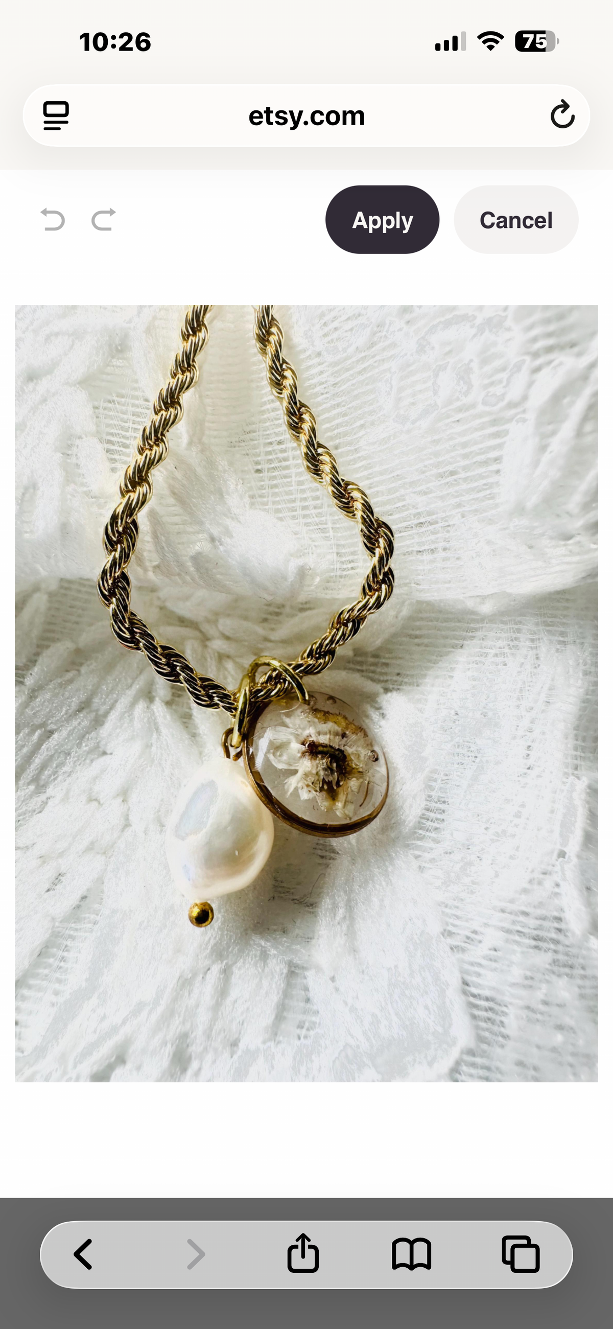 Gold plated floral wildflower & pearl resin necklace