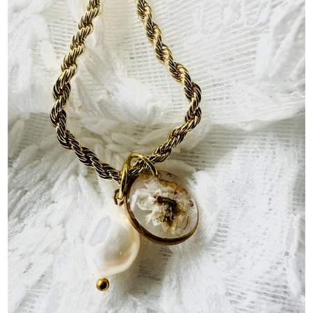 Gold plated floral wildflower & pearl resin necklace