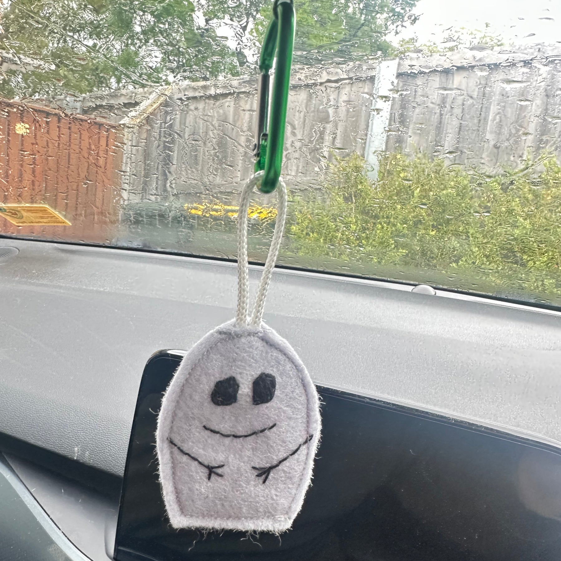 Doogle (Hob) Hobart graffiti guy felt bag charm