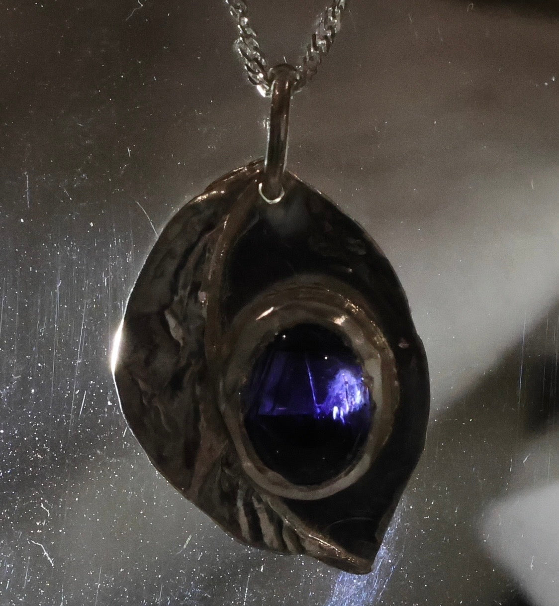 LIttle Iolite pendant in 925 Silver