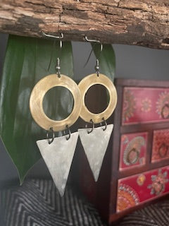 Eclipse Triangle Drops