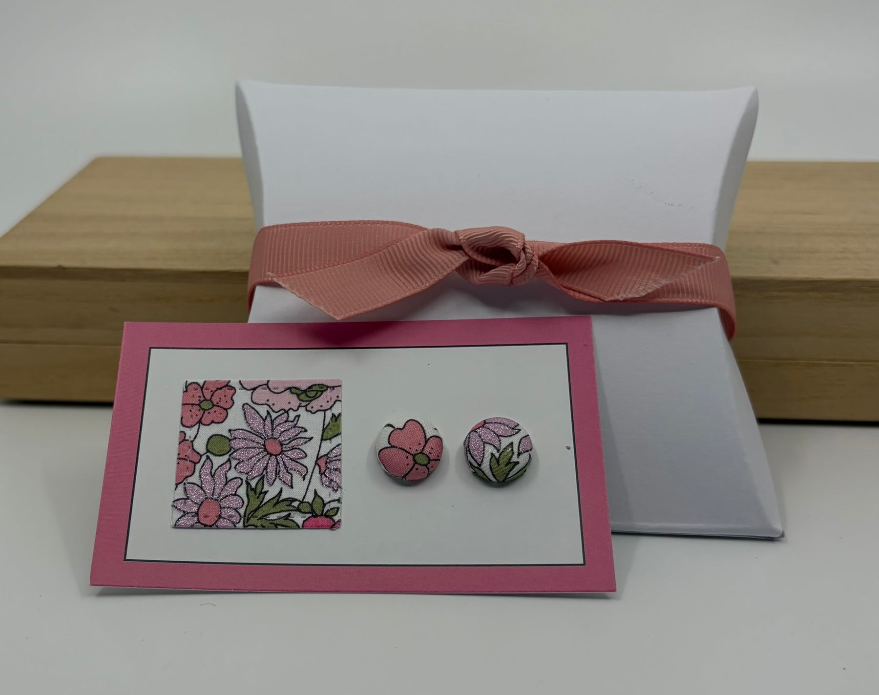 Liberty Fabric Luxury Handmade gift box including a zipper pouch, ear rings and scrunchie