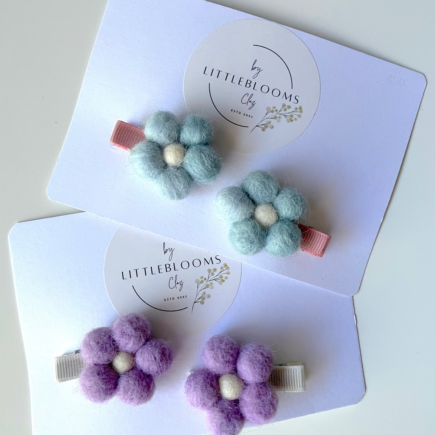 Pom Pom daisies clips - set of 2