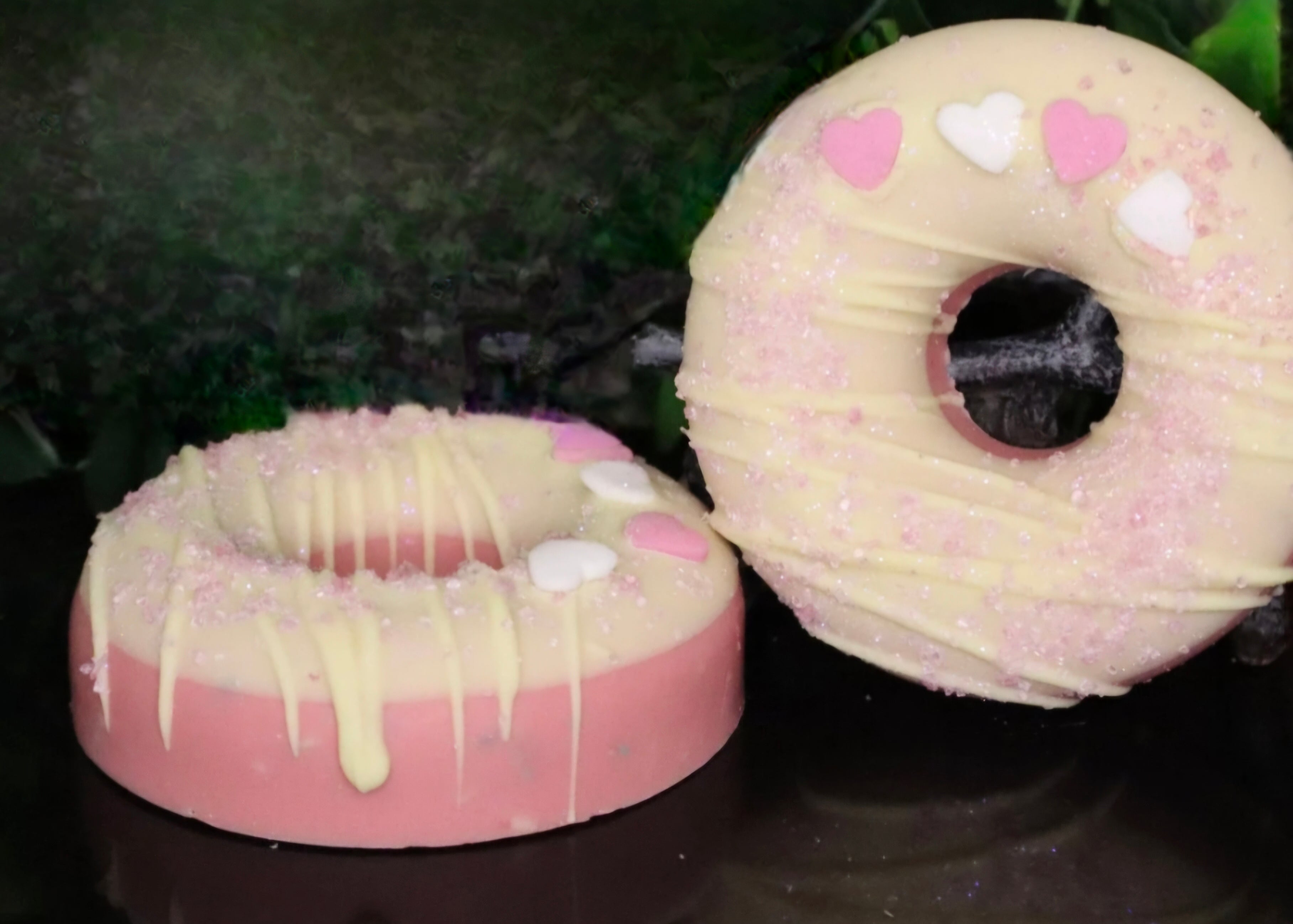 Handmade - 2 x Champagne & Strawberry Confetti Doughnut Soap Bar