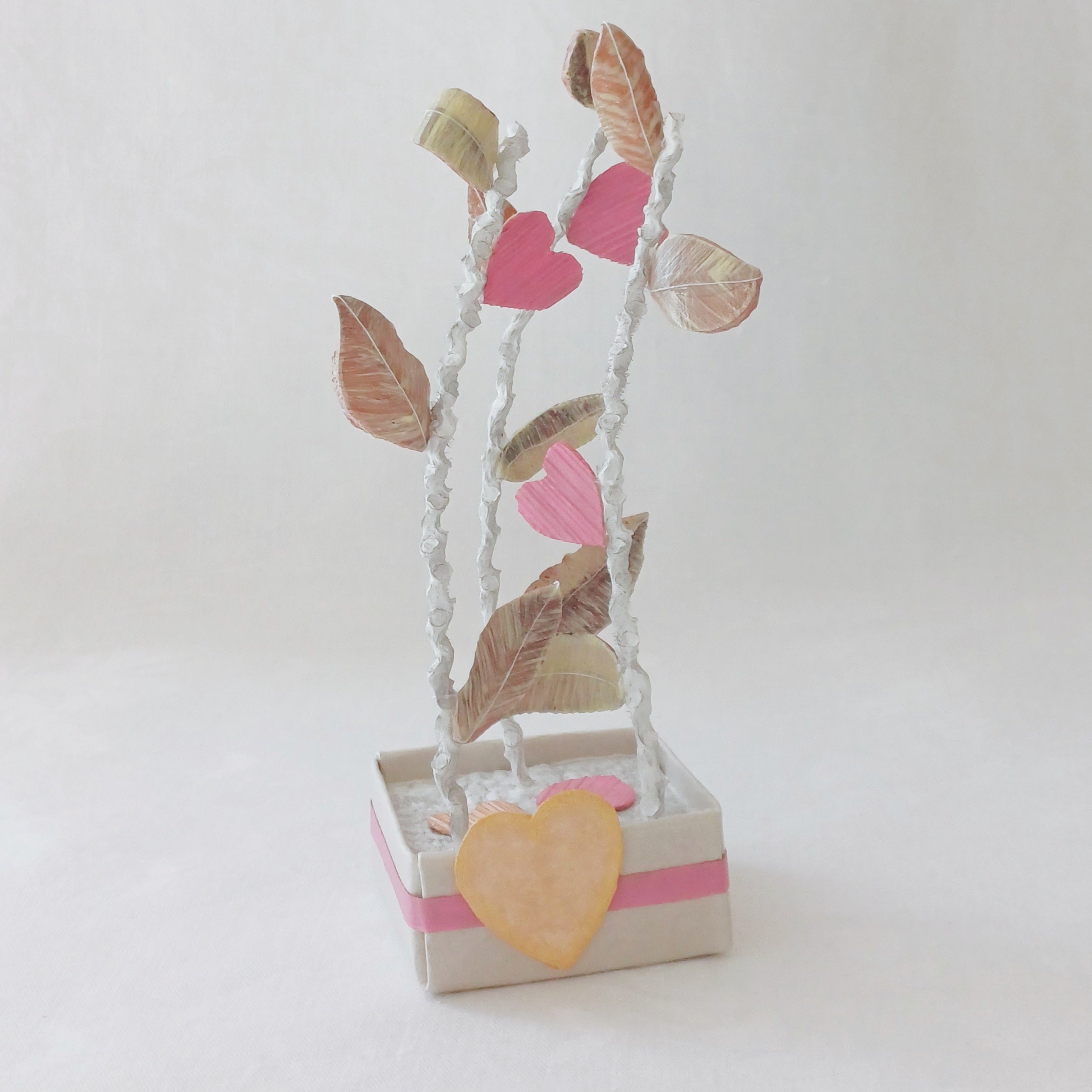 Pink hearts and leaves - palm leaf keepsake Kantakoru Au