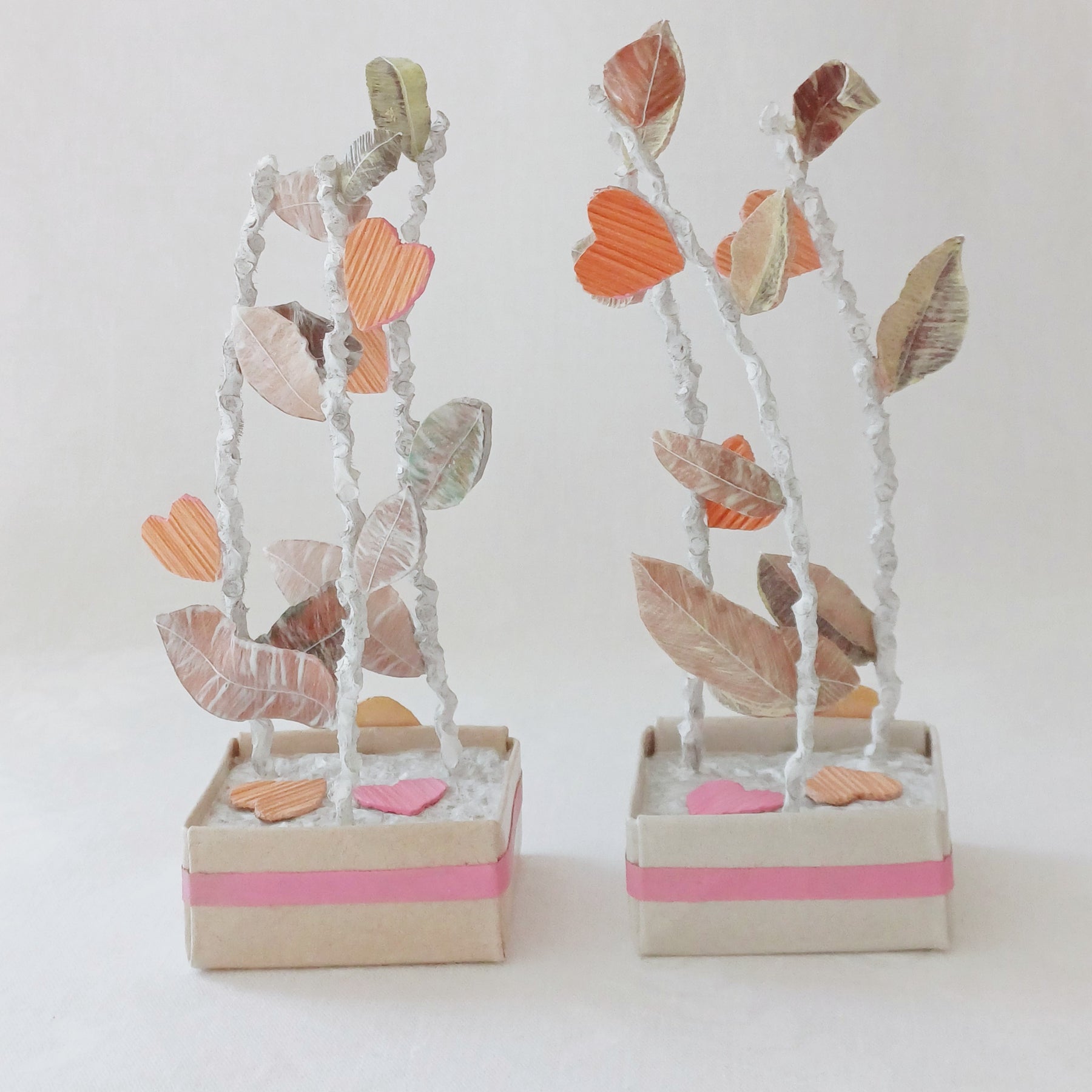 Pink hearts and leaves - palm leaf keepsake Kantakoru Au