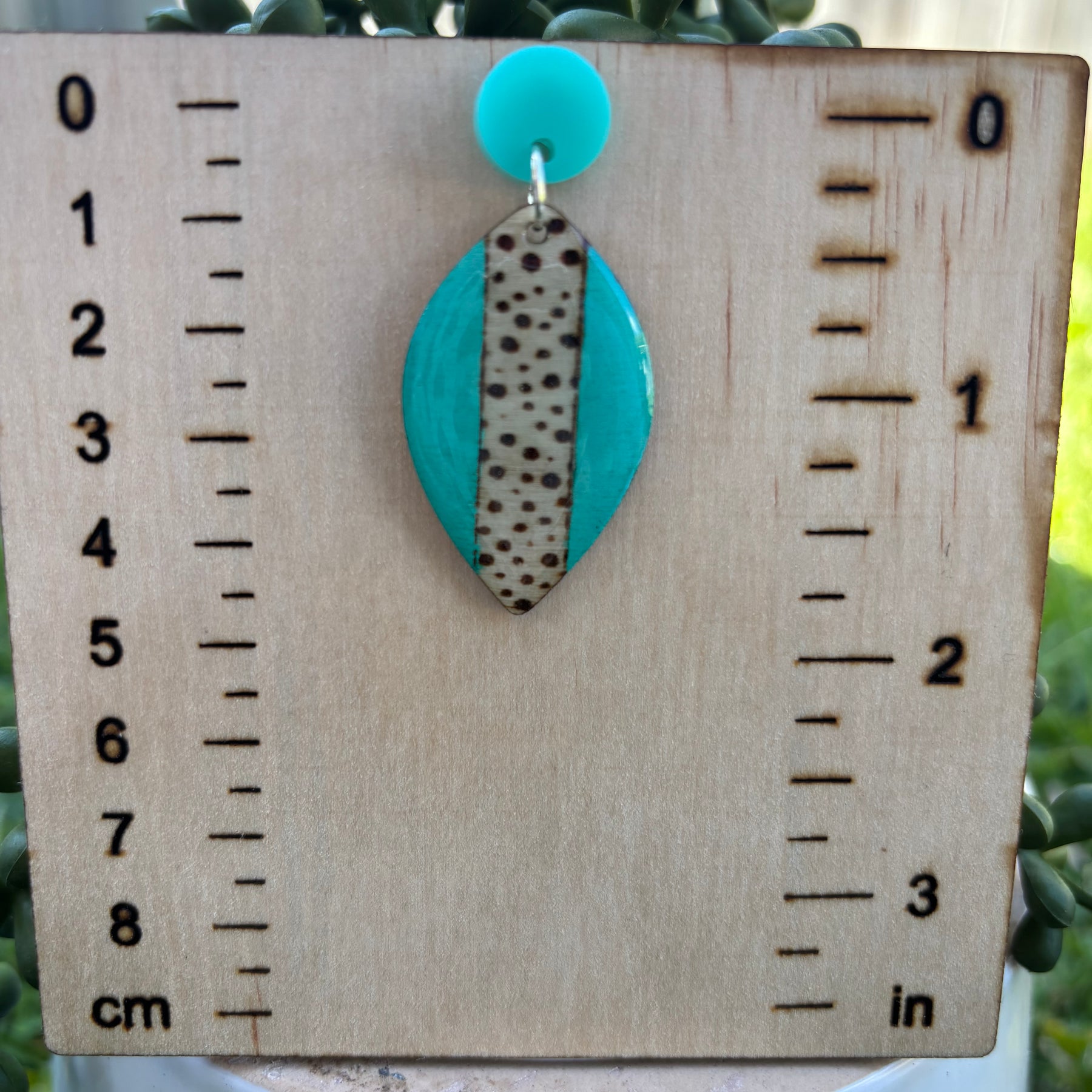 Spotted dangles