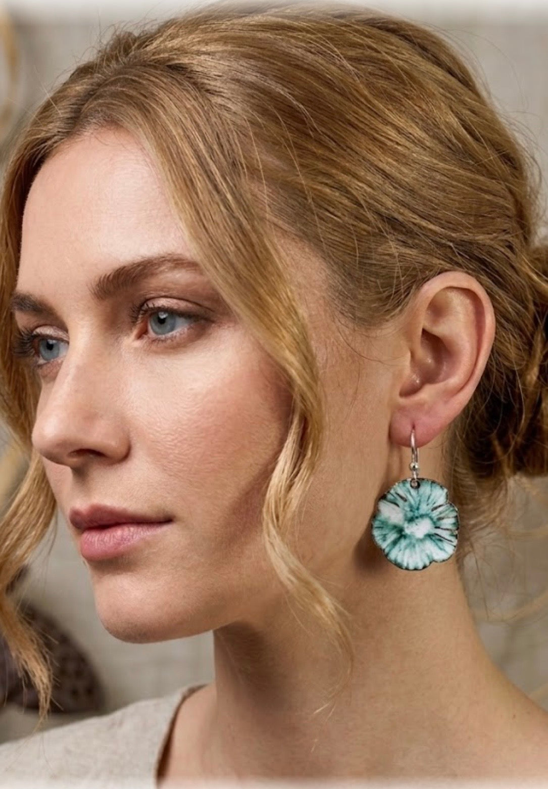 Teal and white flowers. Enamel earrings