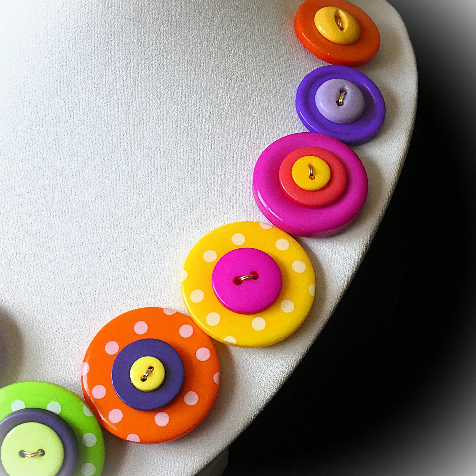 Button necklace - Tutti Frutti